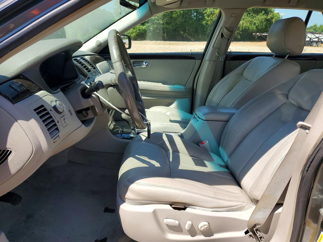 2008 Cadillac Dts Gray vin: 1G6KD57YX8U150176