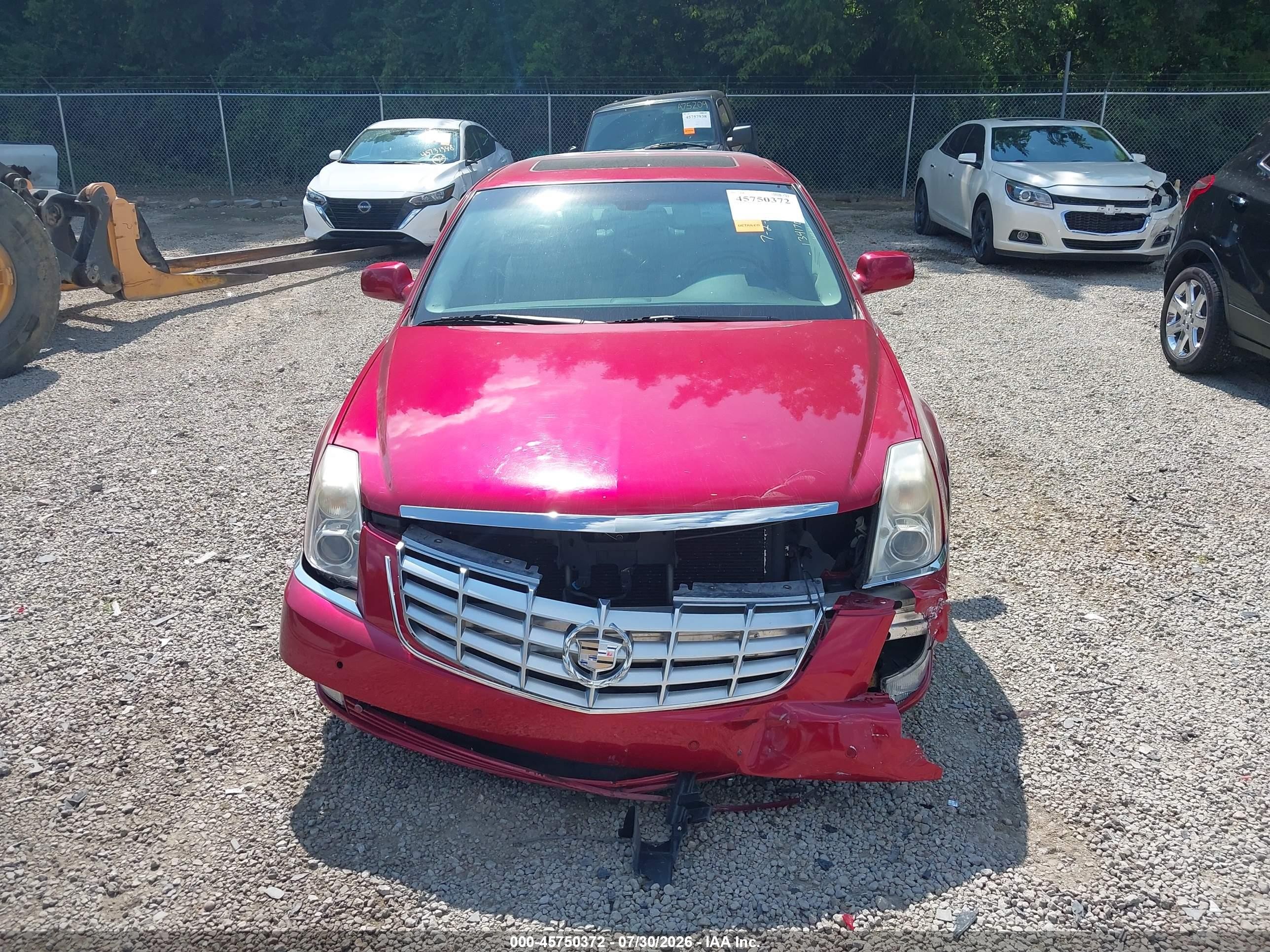 2011 Cadillac Dts Luxury Collection Red vin: 1G6KD5E65BU134170