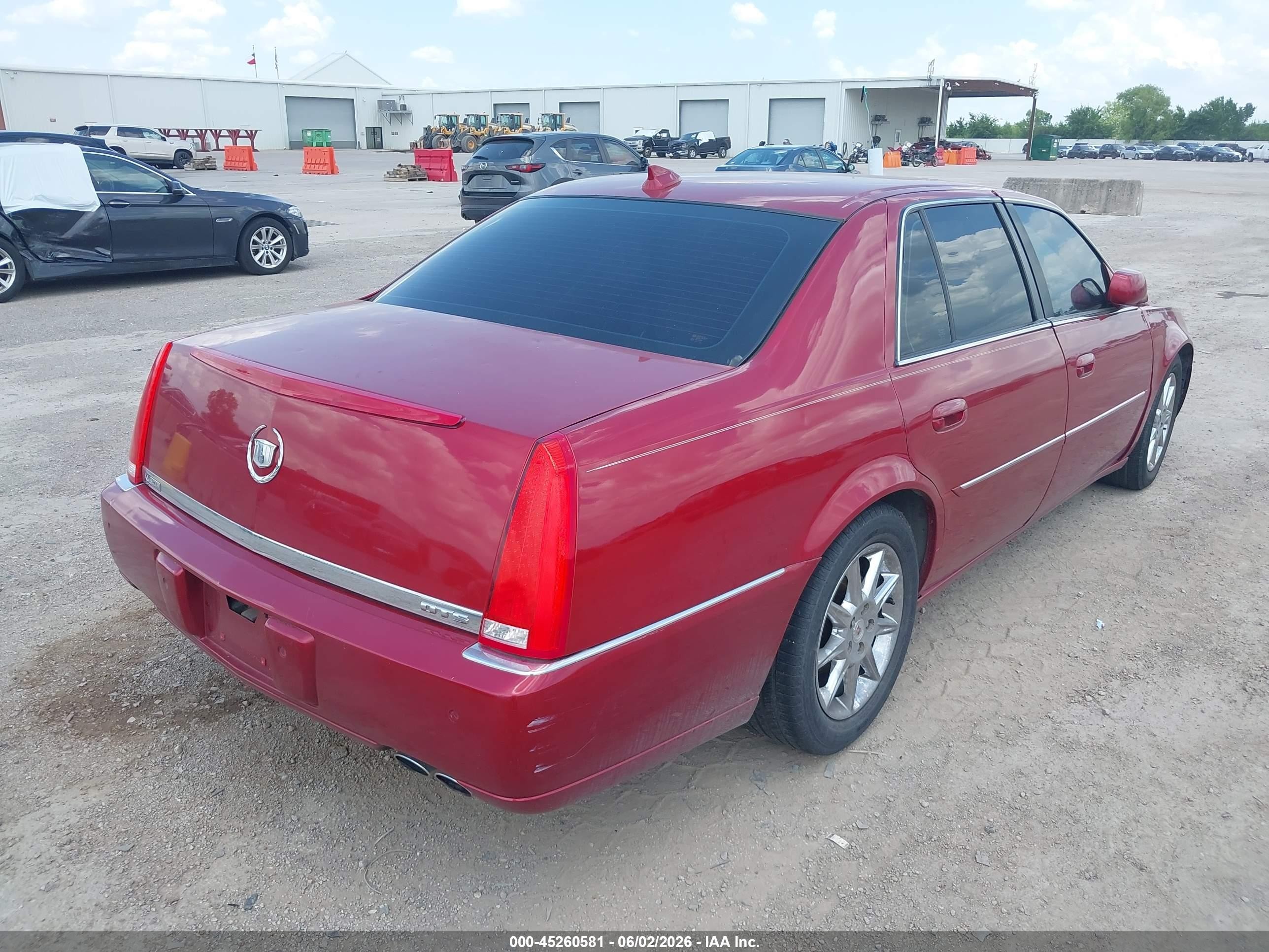 2011 Cadillac Dts Luxury Collection Burgundy vin: 1G6KD5E68BU128766