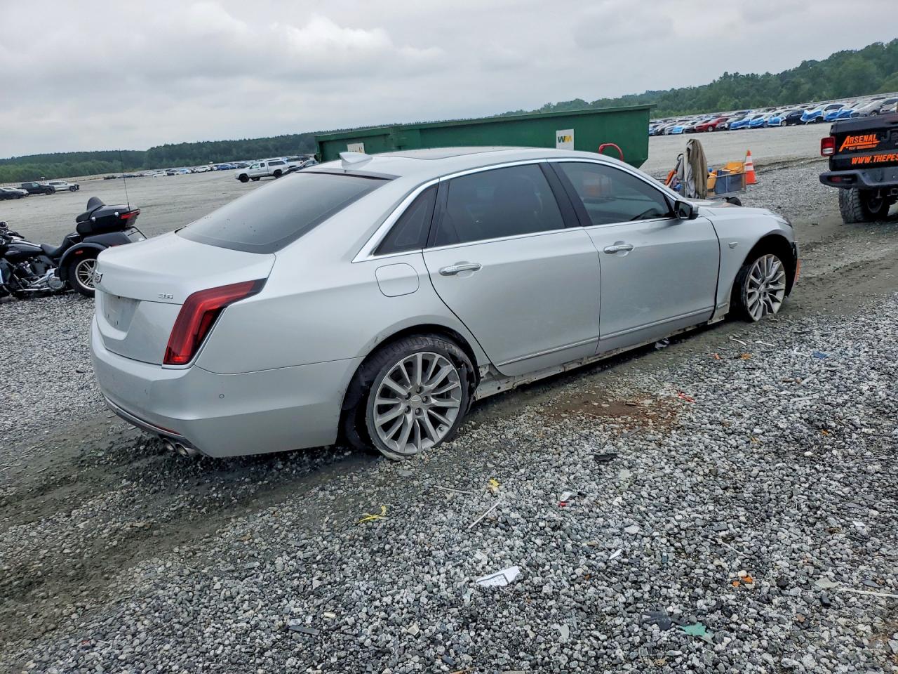 2018 Cadillac Ct6 Luxury Silver vin: 1G6KD5RS4JU101750