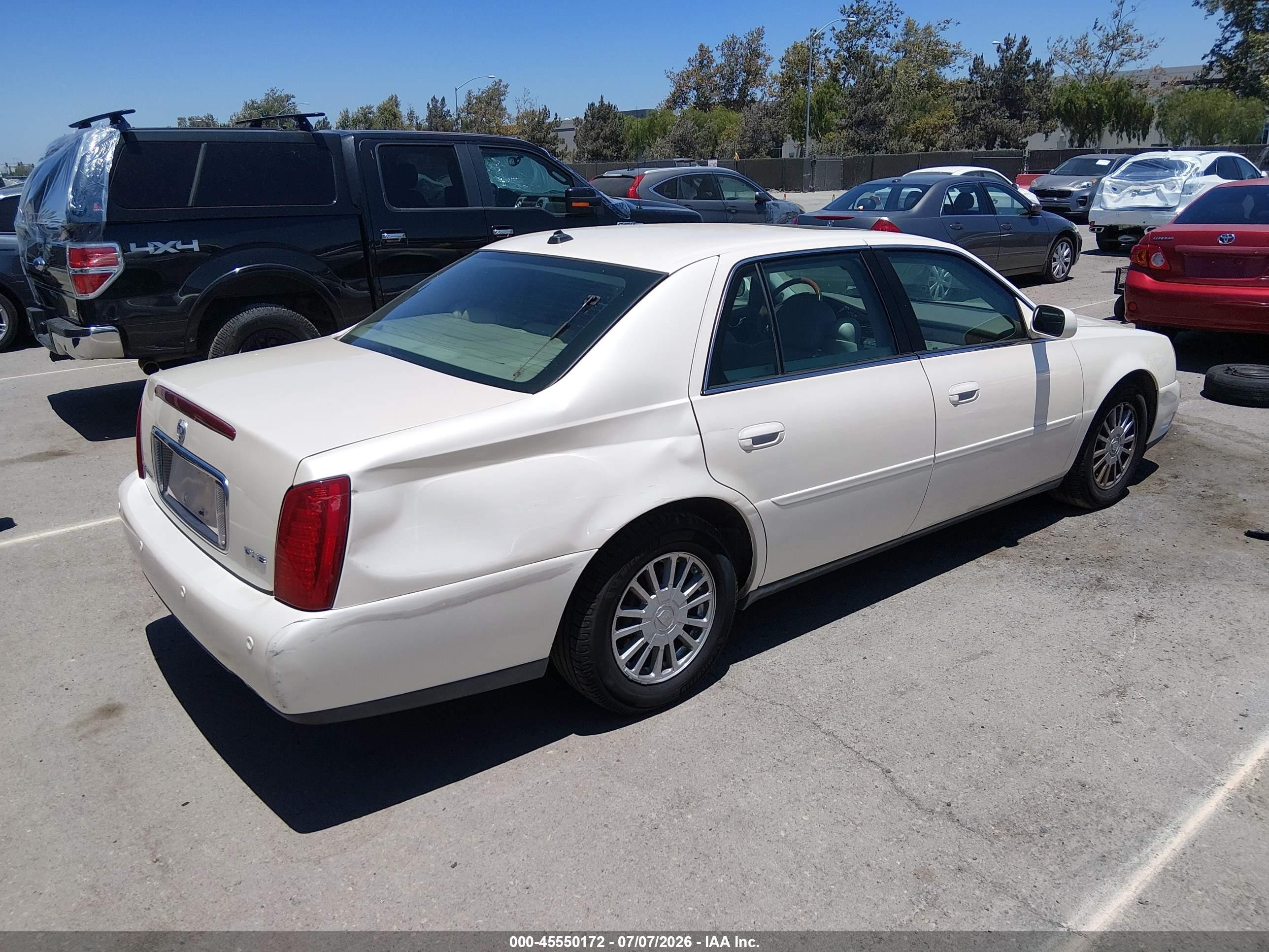 2003 Cadillac Deville Dhs Cream vin: 1G6KE54Y13U217855