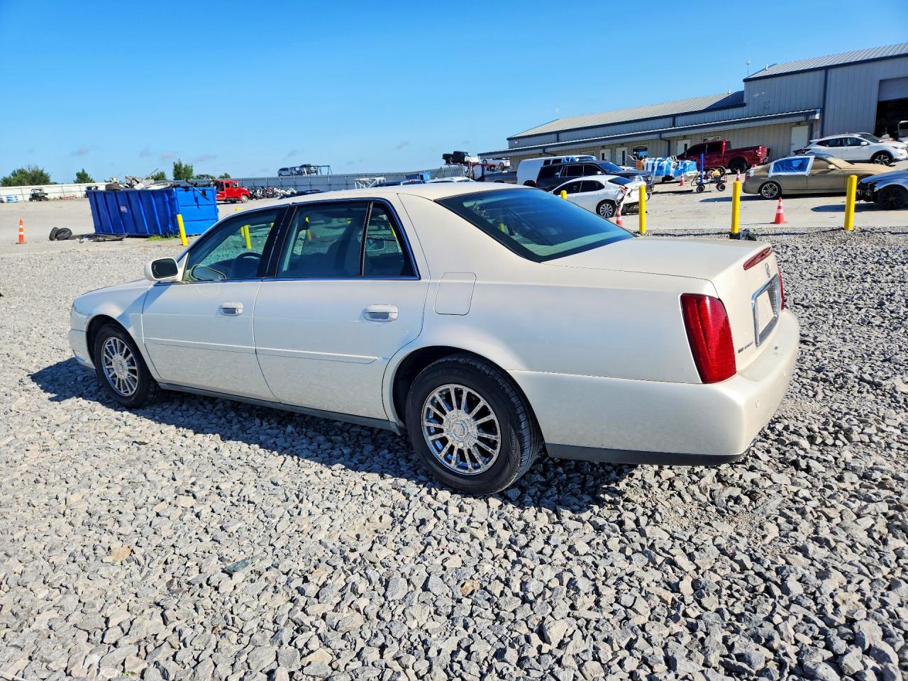 2003 Cadillac Deville Dhs Cream vin: 1G6KE57Y53U208359