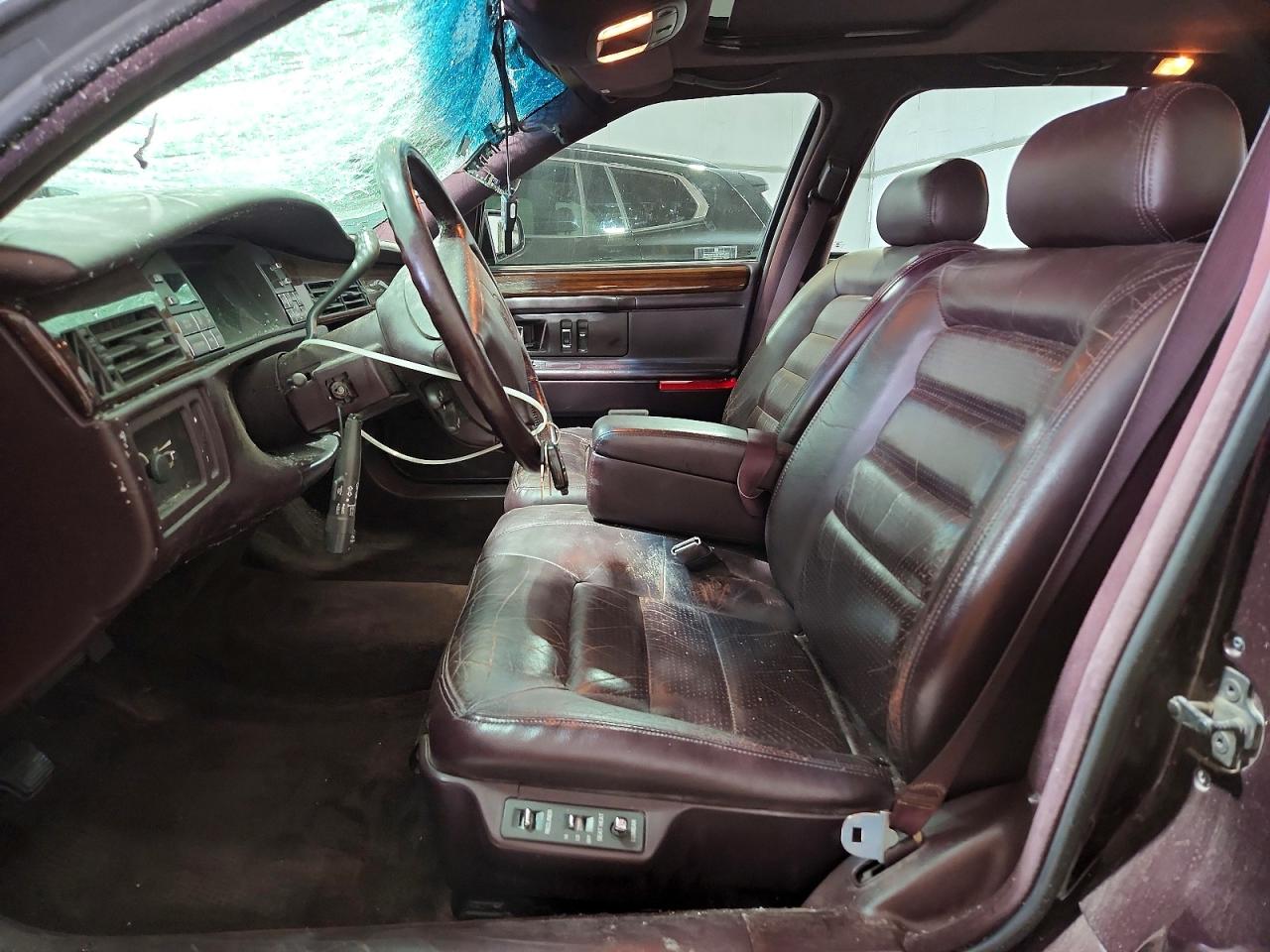 1996 Cadillac Deville Concours Burgundy vin: 1G6KF5296TU280104