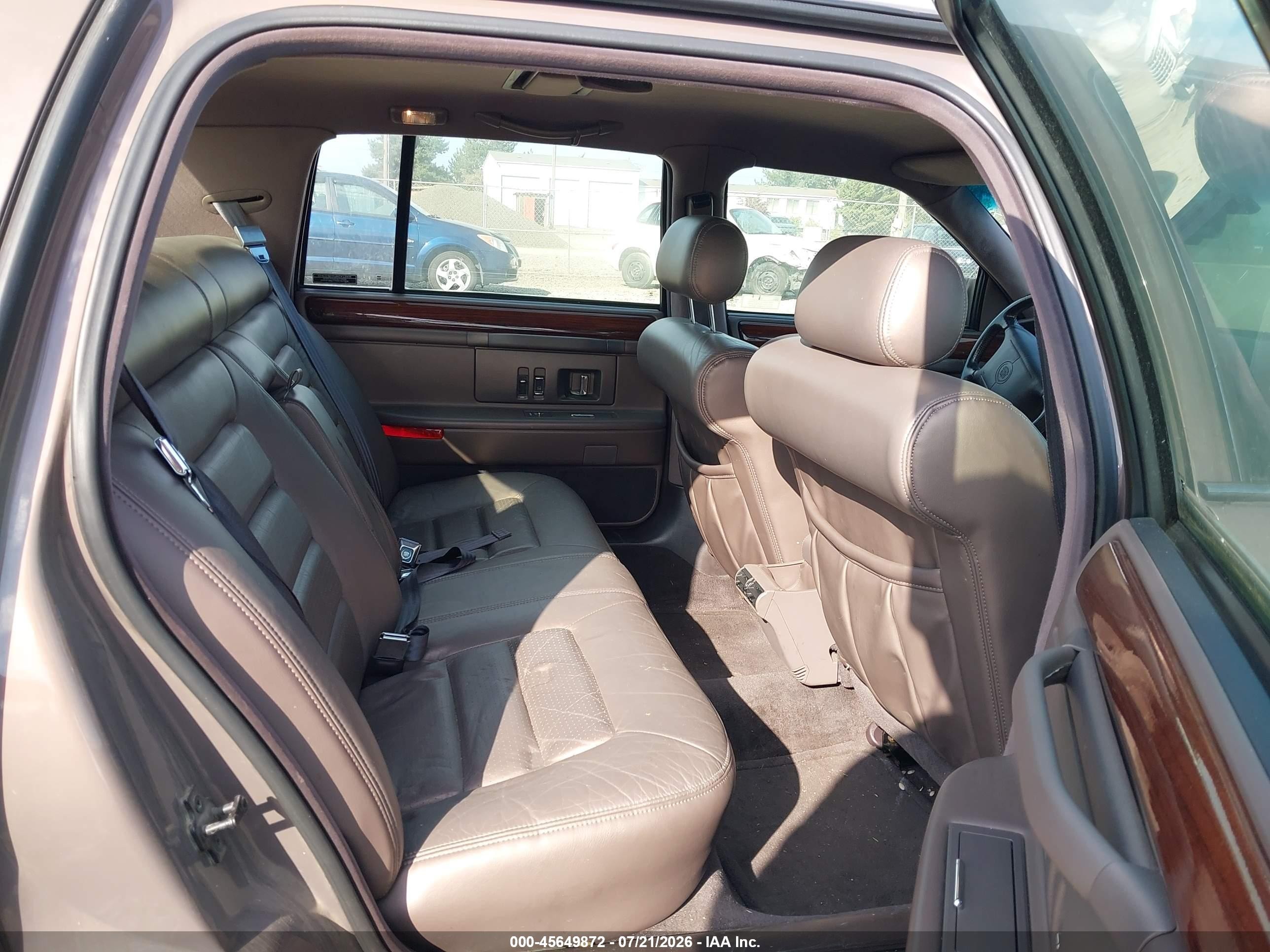 1995 Cadillac Deville Concours Brown vin: 1G6KF52Y2SU268683