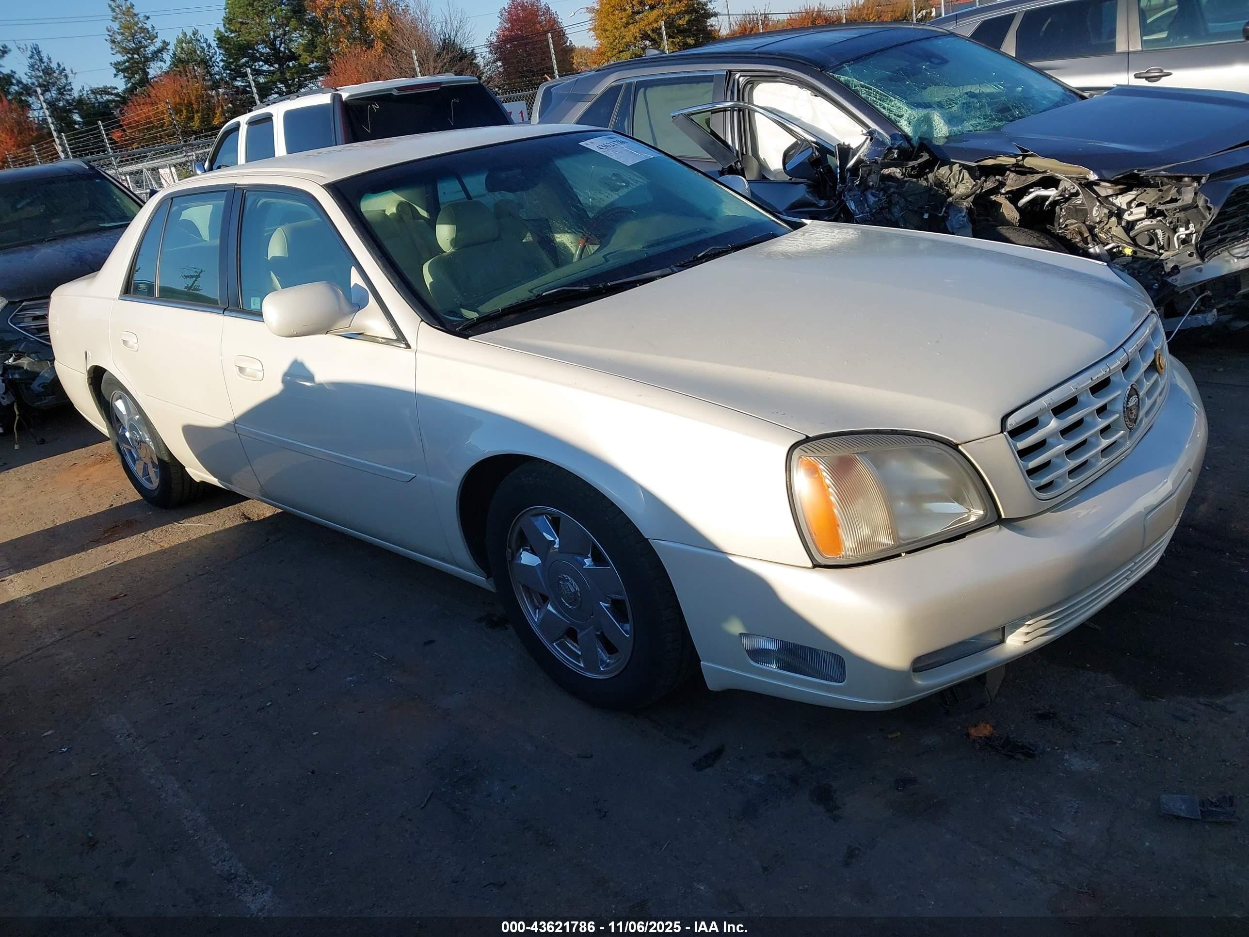 2000 Cadillac Deville Dts Cream vin: 1G6KF5491YU330931