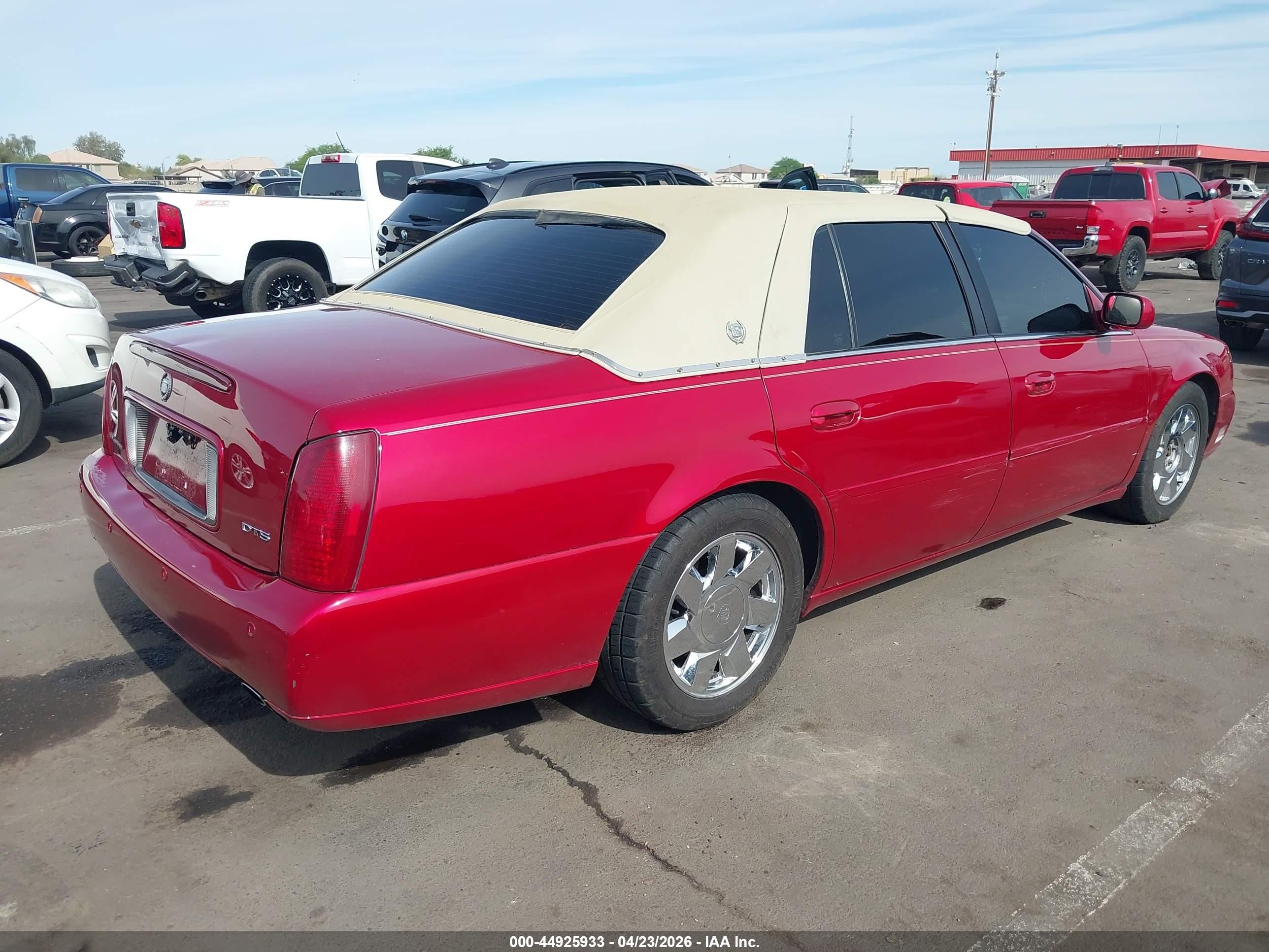 2001 Cadillac Deville Dts Red vin: 1G6KF549X1U221440