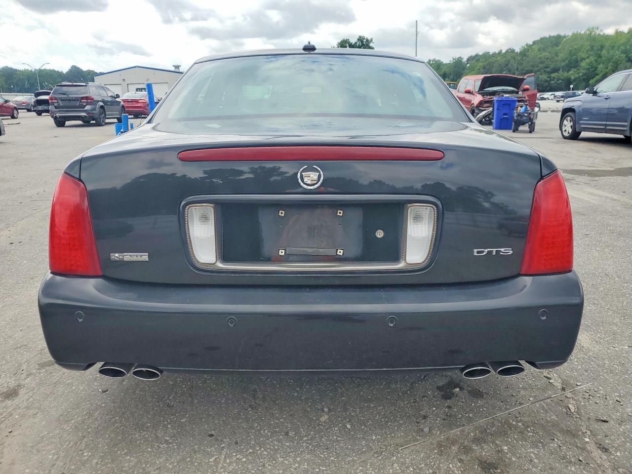 2004 Cadillac Deville Dts Black vin: 1G6KF57904U123601