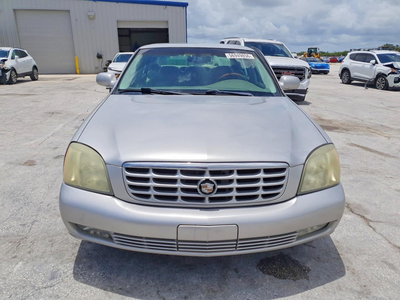 2004 Cadillac Deville Dts Silver vin: 1G6KF57924U202865