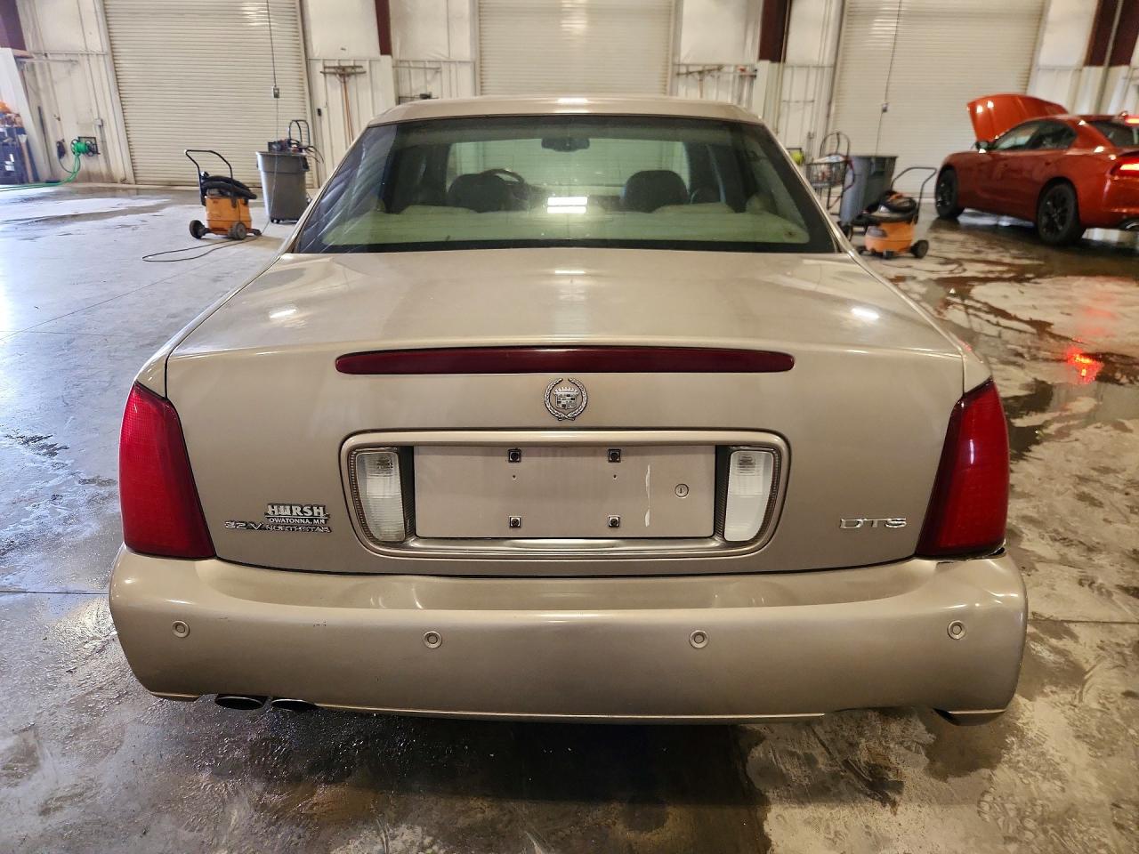 2001 Cadillac Deville Dts Tan vin: 1G6KF57931U102088