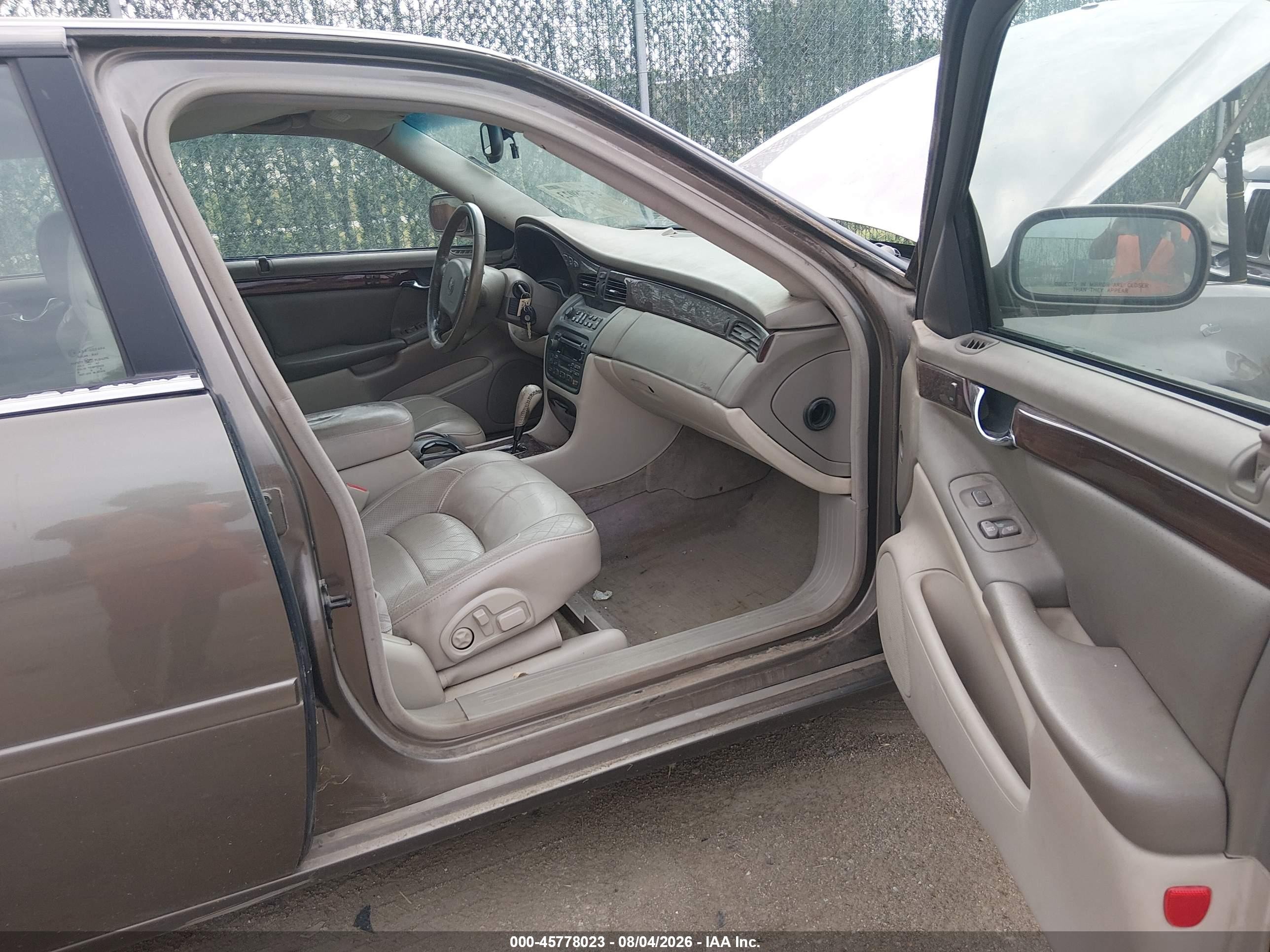 2000 Cadillac Deville Dts Brown vin: 1G6KF5793YU232799
