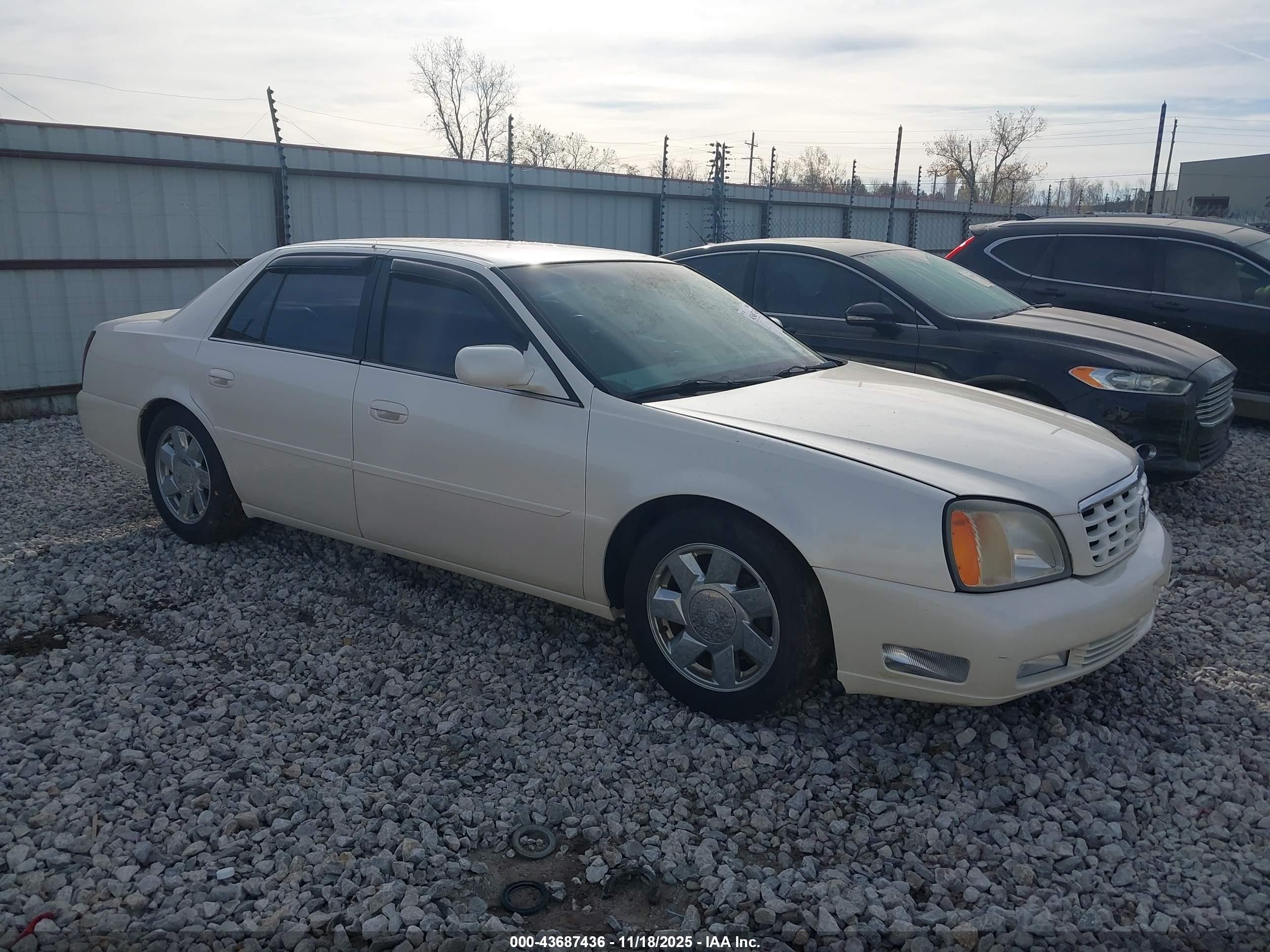 2000 Cadillac Deville Dts White vin: 1G6KF5798YU357717
