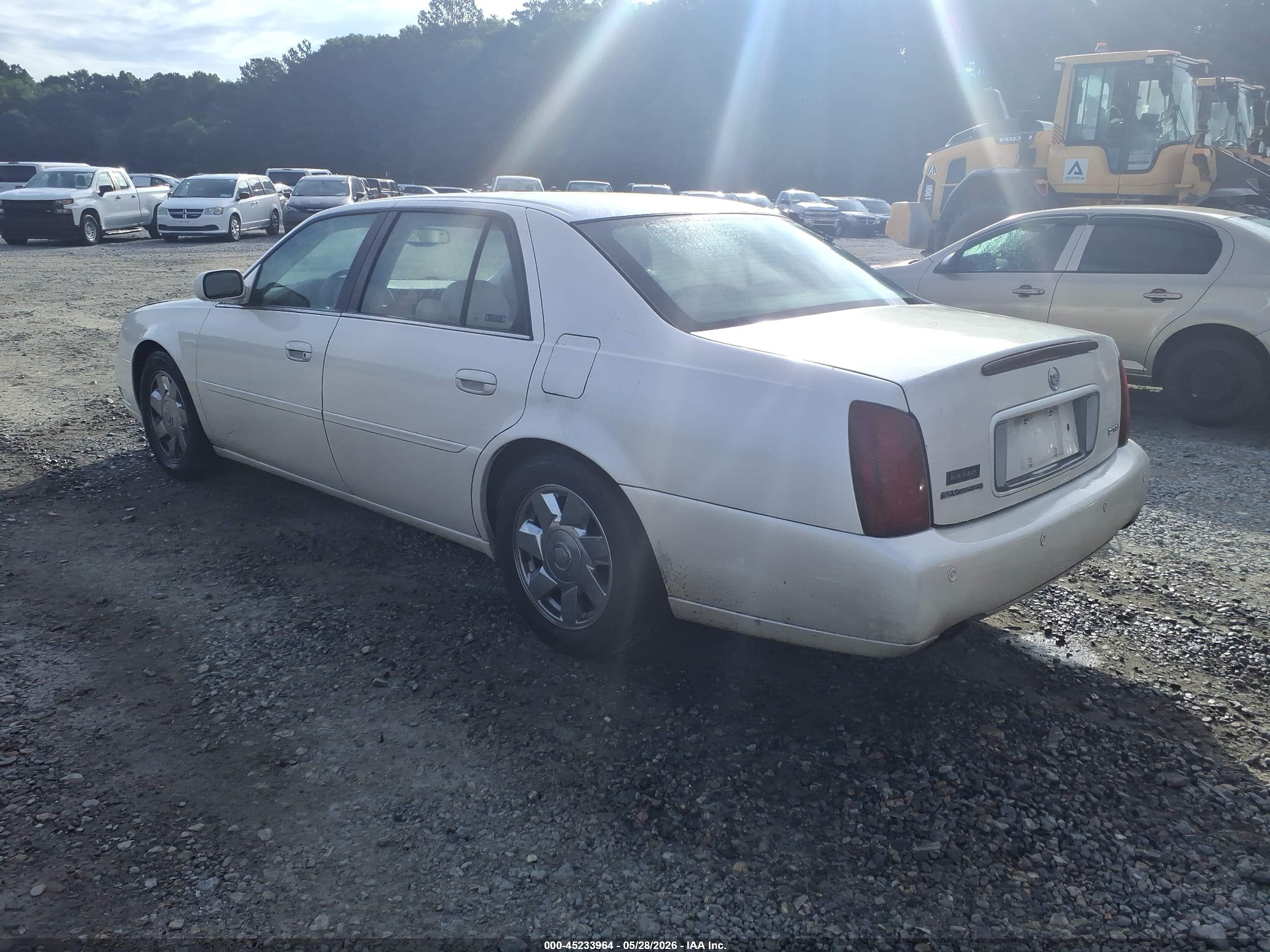 2002 Cadillac Deville Dts White vin: 1G6KF57992U118040