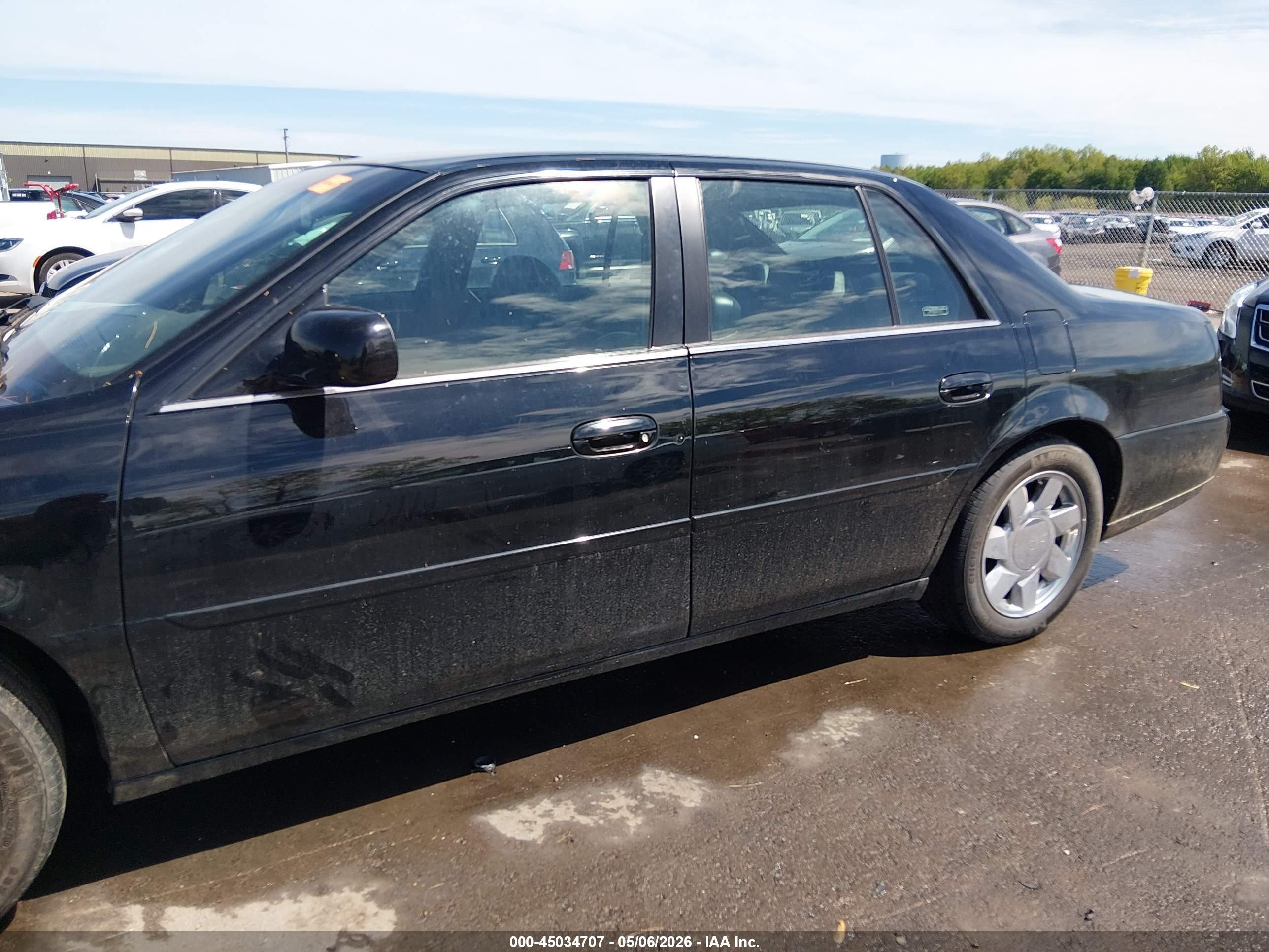 2000 Cadillac Deville Dts Black vin: 1G6KF5799YU223072