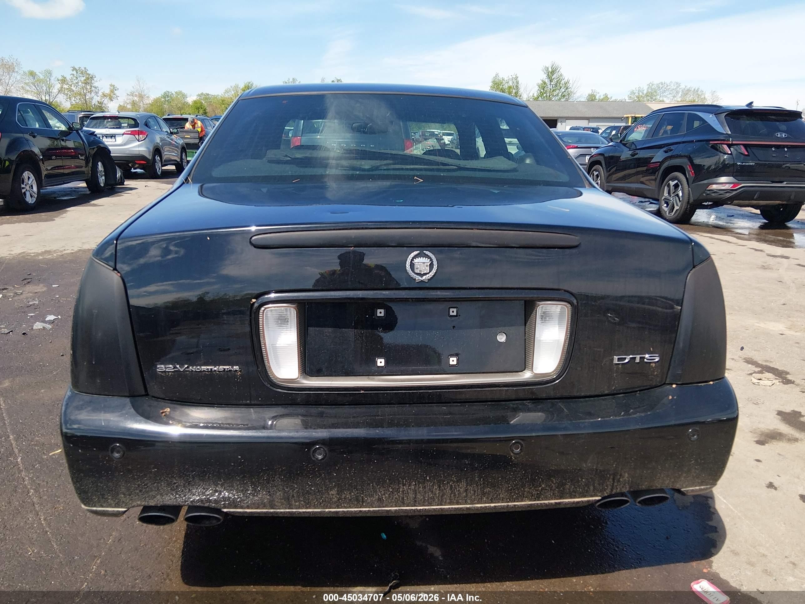 2000 Cadillac Deville Dts Black vin: 1G6KF5799YU223072