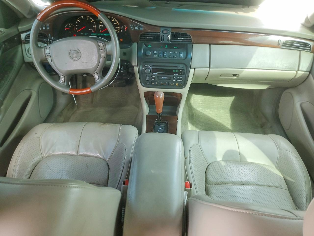 2000 Cadillac Deville Dts White vin: 1G6KF5799YU354597