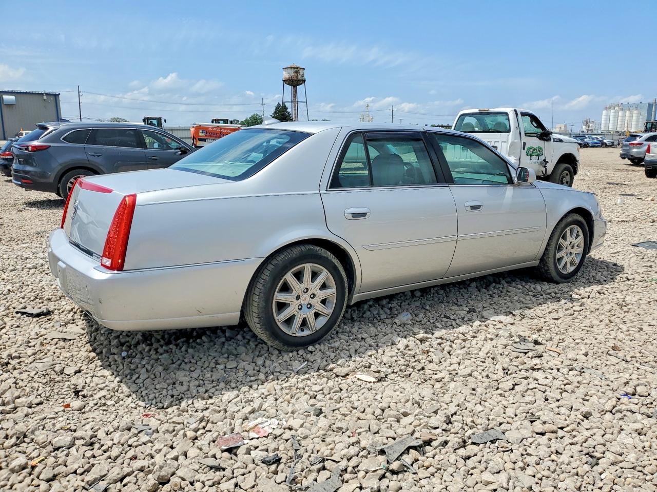 2011 Cadillac Dts Premium Collection Серебряный vin: 1G6KH5E60BU105261