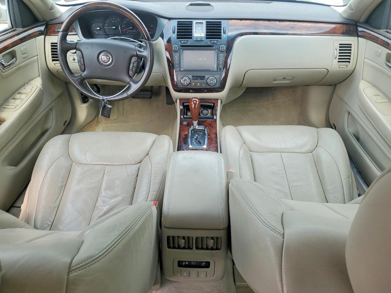2011 Cadillac Dts Premium Collection Серебряный vin: 1G6KH5E63BU112768