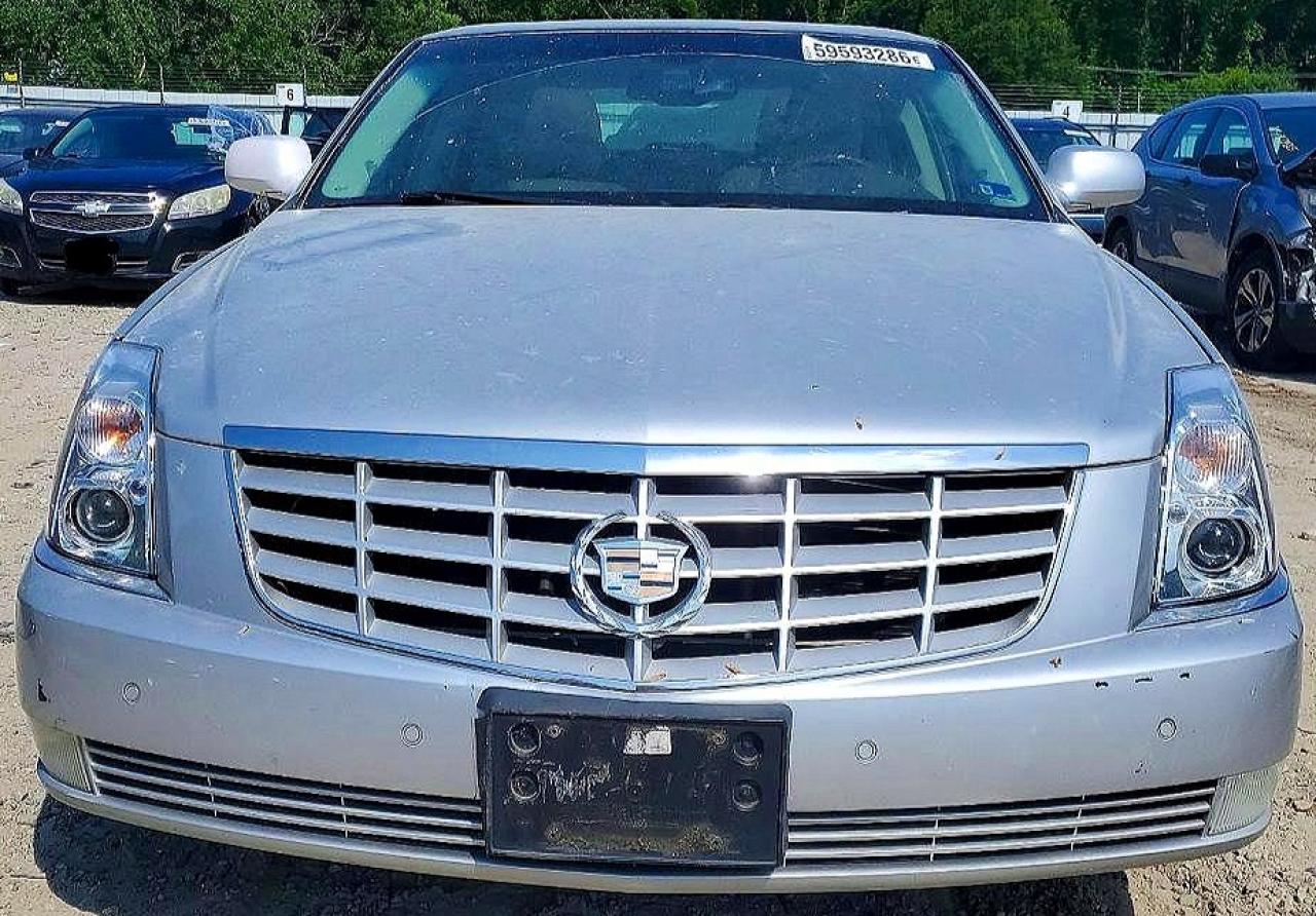 2011 Cadillac Dts Premium Collection Серебряный vin: 1G6KH5E63BU112768
