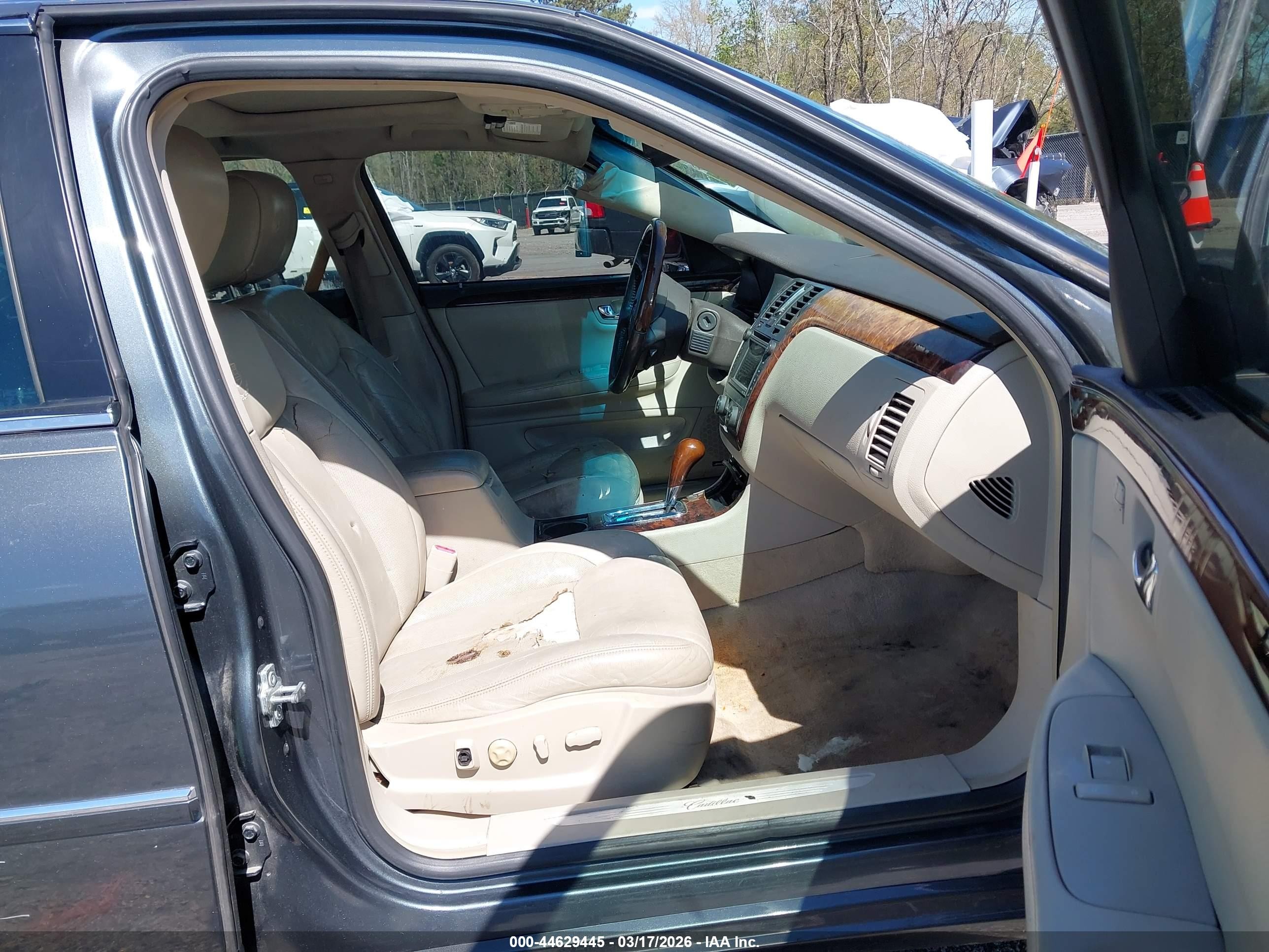 2011 Cadillac Dts Premium Collection Gray vin: 1G6KH5E64BU113153