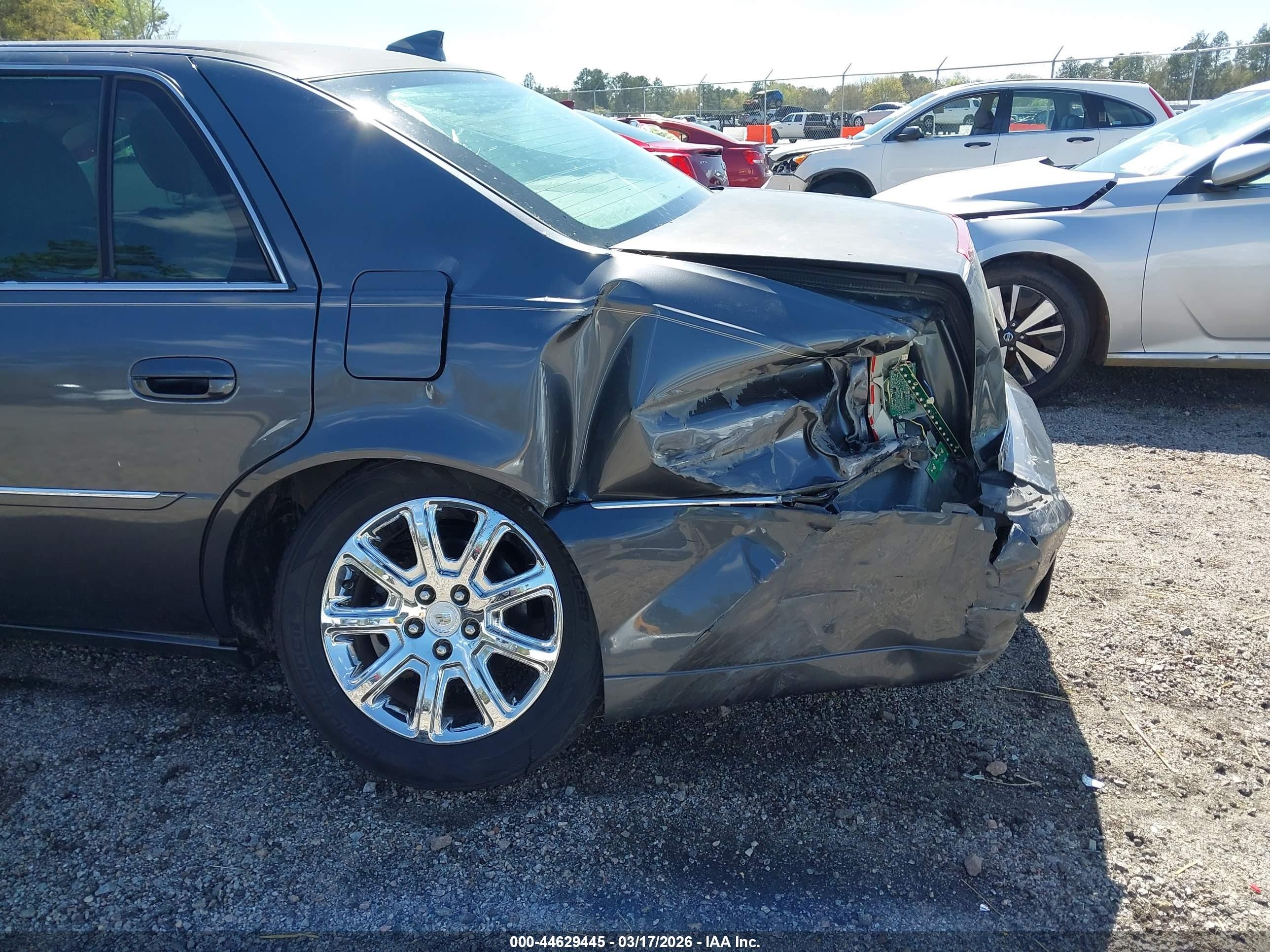 2011 Cadillac Dts Premium Collection Gray vin: 1G6KH5E64BU113153