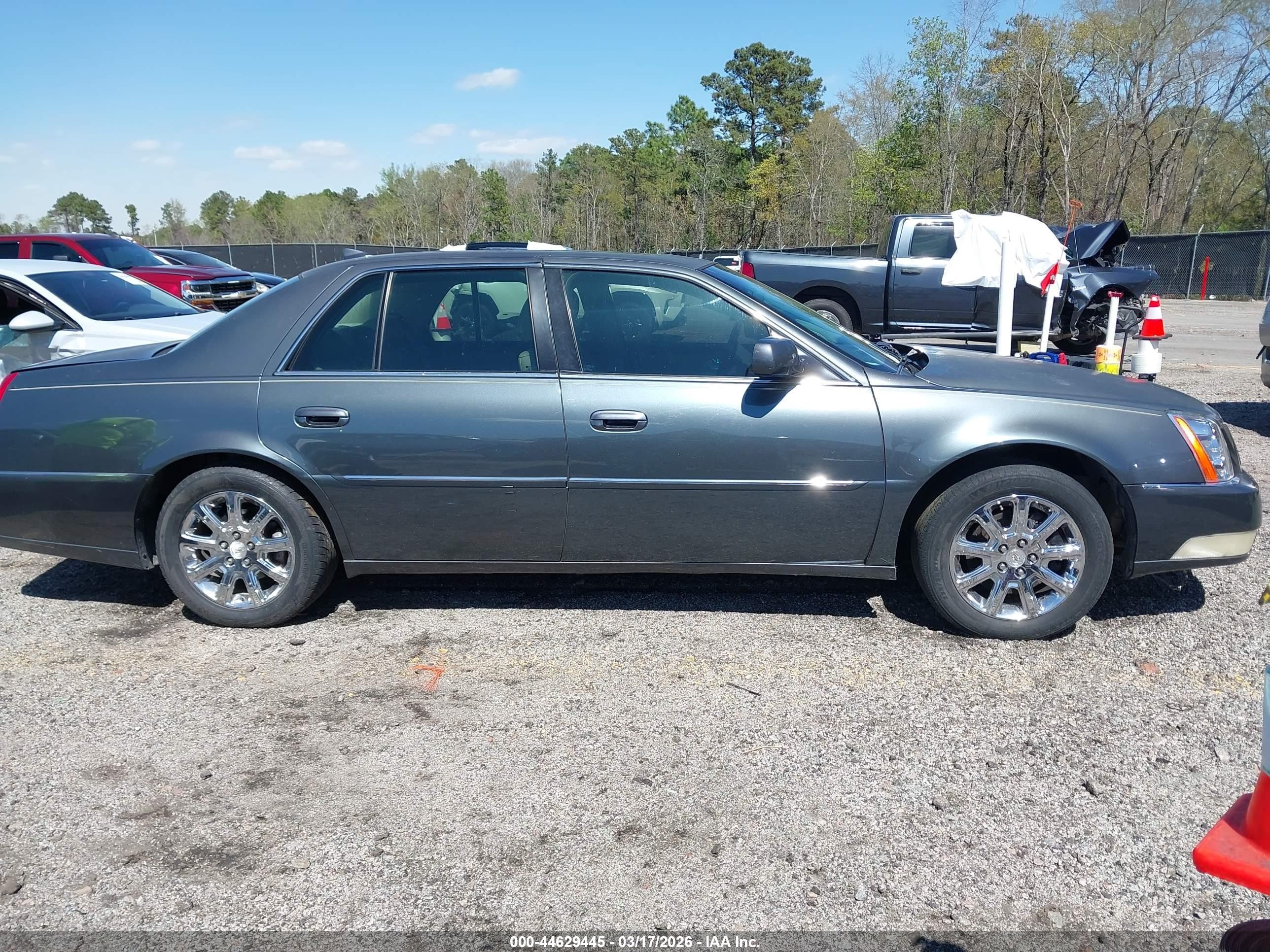 2011 Cadillac Dts Premium Collection Gray vin: 1G6KH5E64BU113153