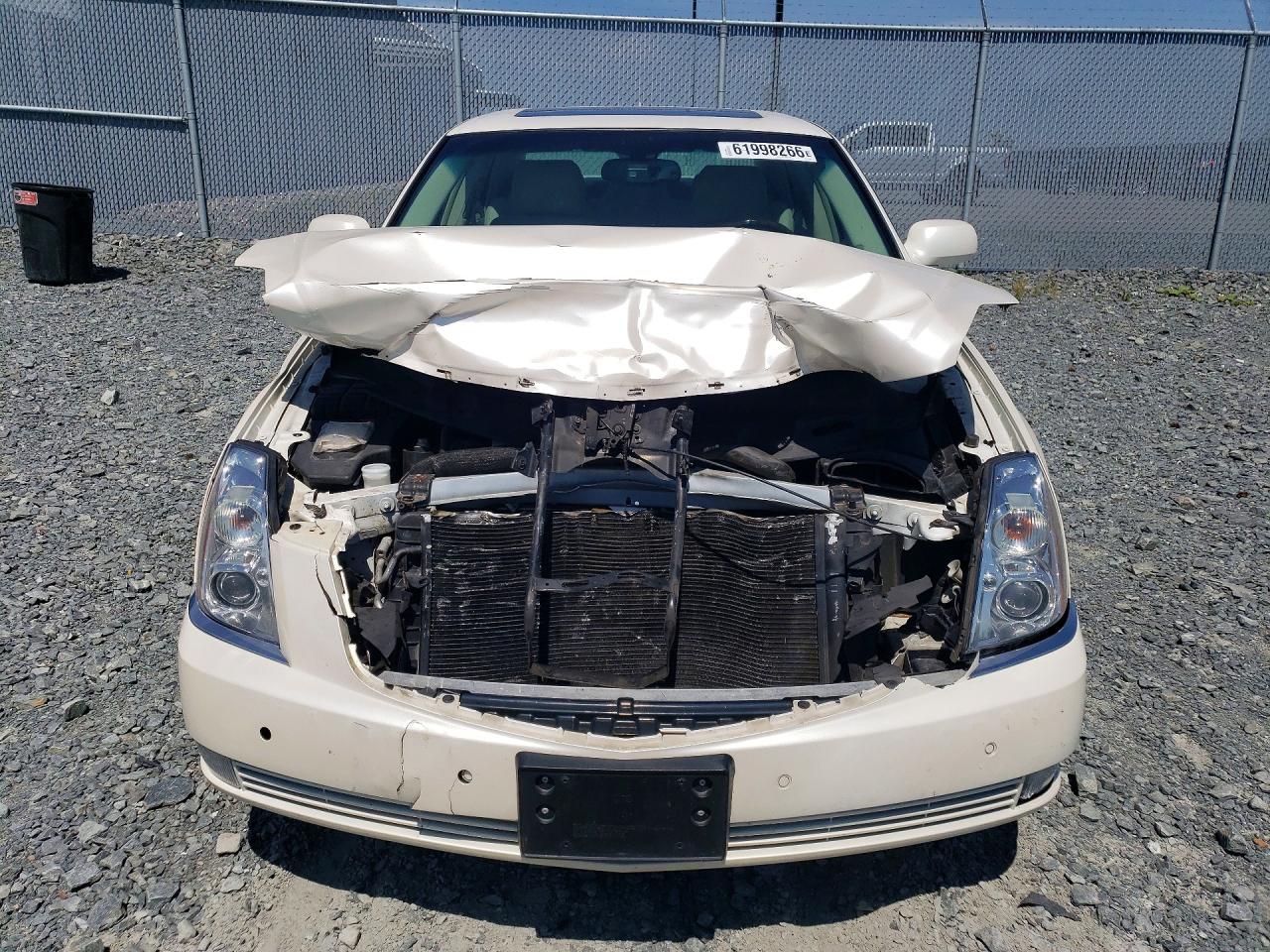 2011 Cadillac Dts Premium Collection Cream vin: 1G6KH5E64BU117266
