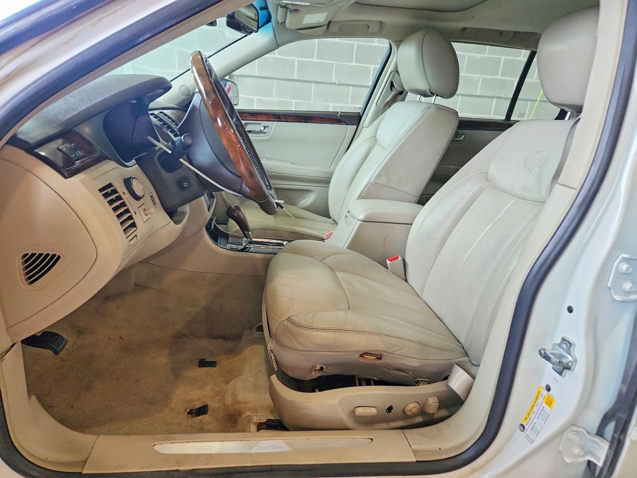 2011 Cadillac Dts Premium Collection White vin: 1G6KH5E65BU128972