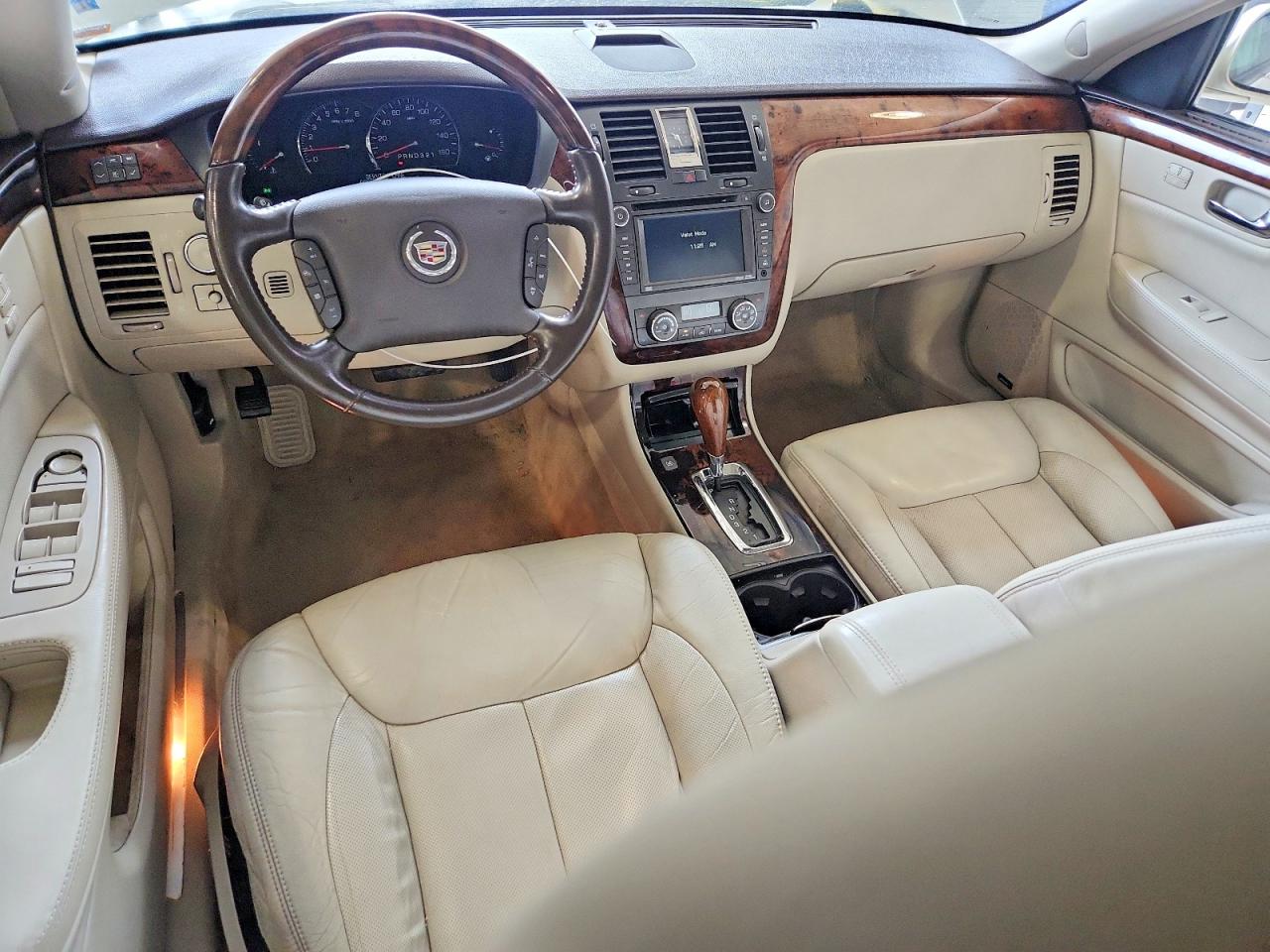 2011 Cadillac Dts Premium Collection White vin: 1G6KH5E65BU128972