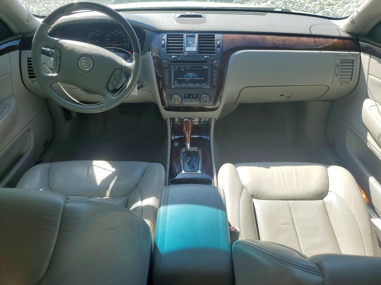 2011 Cadillac Dts Premium Collection Серебряный vin: 1G6KH5E66BU118645