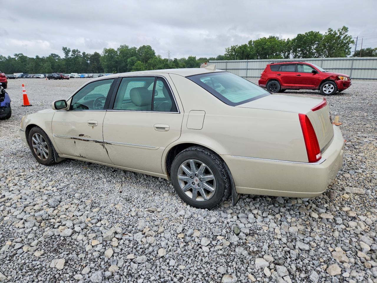 2011 Cadillac Dts Premium Collection Tan vin: 1G6KH5E69BU114413