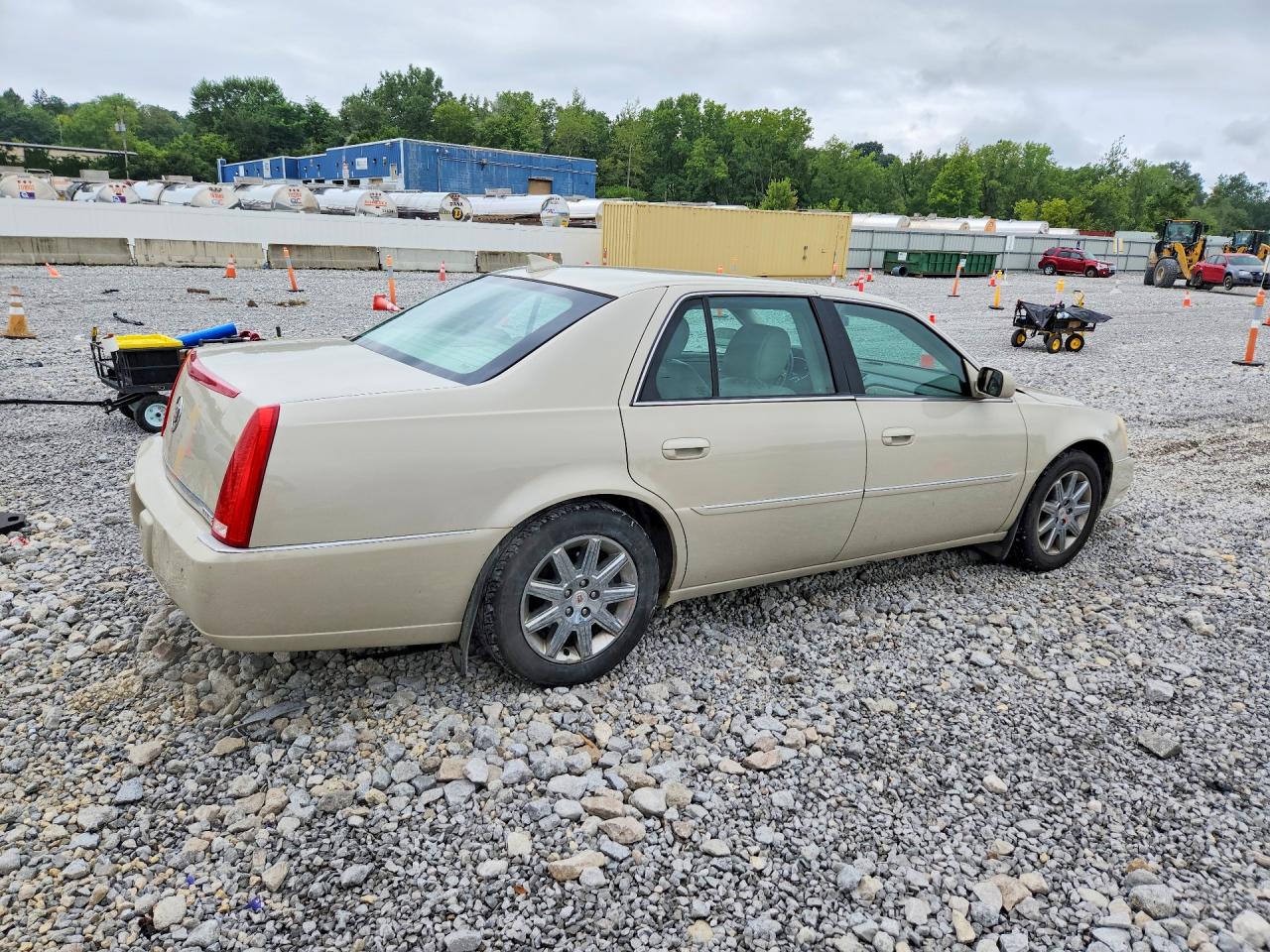 2011 Cadillac Dts Premium Collection Tan vin: 1G6KH5E69BU114413