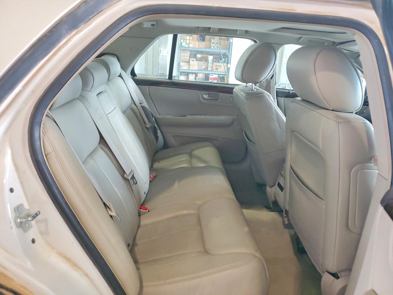 2010 Cadillac Dts Premium Collection Белый vin: 1G6KH5EY3AU126637