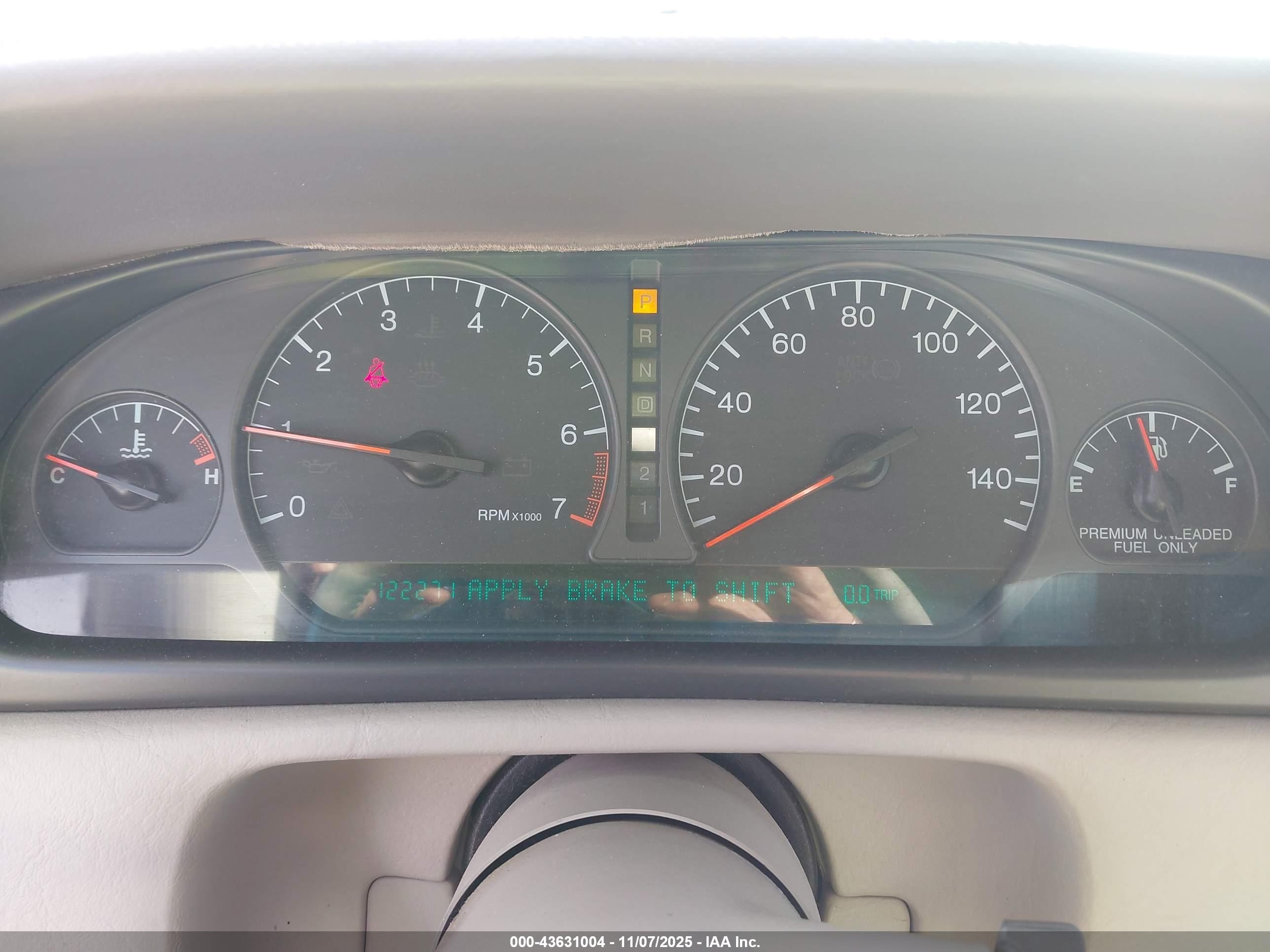 1997 Cadillac Seville Sls Cream vin: 1G6KS52Y3VU802810