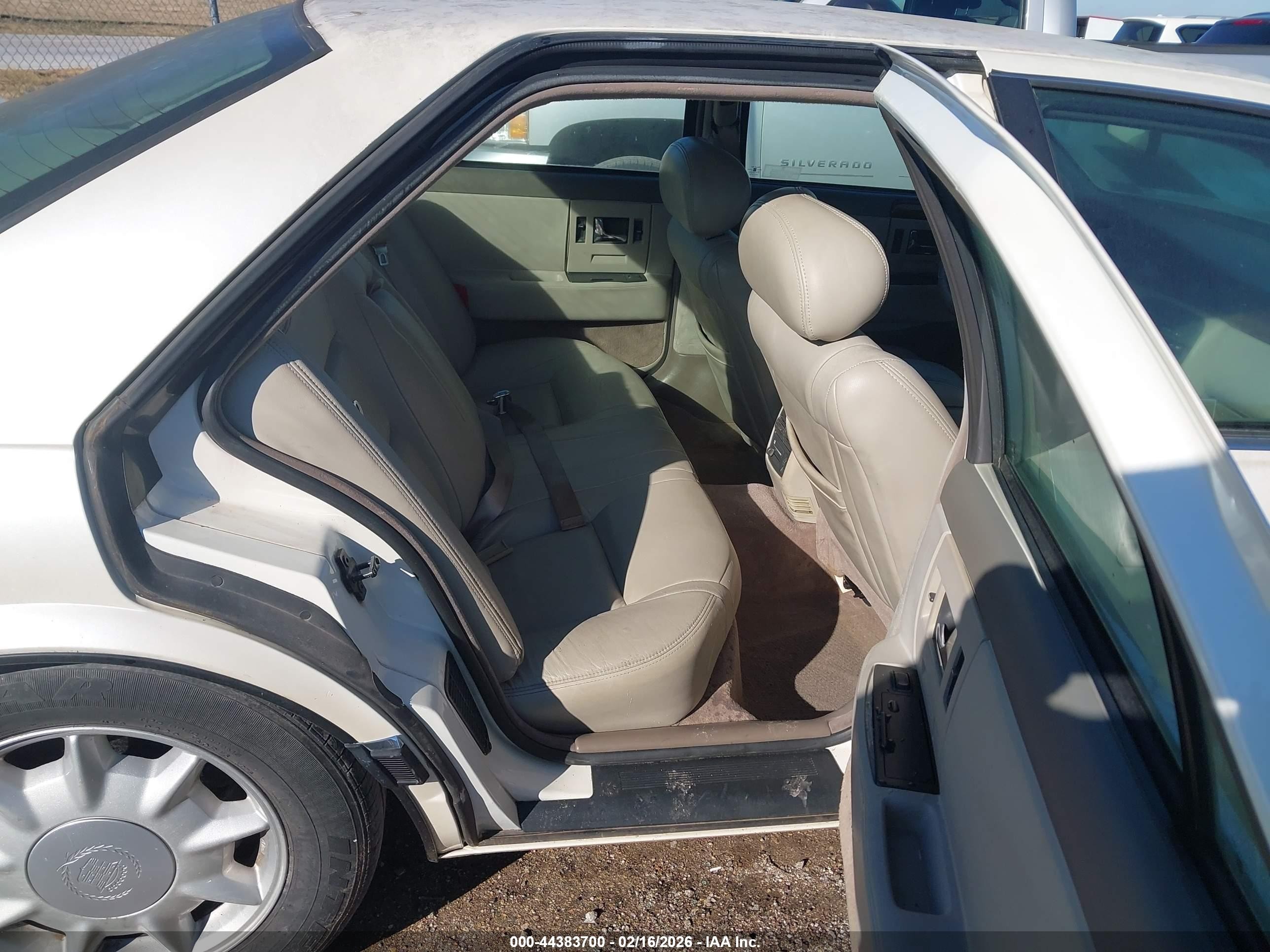 1997 Cadillac Seville Sls Cream vin: 1G6KS52Y6VU828818