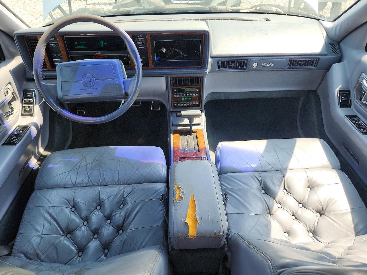 1990 Cadillac Seville Silver vin: 1G6KS5333LU809255