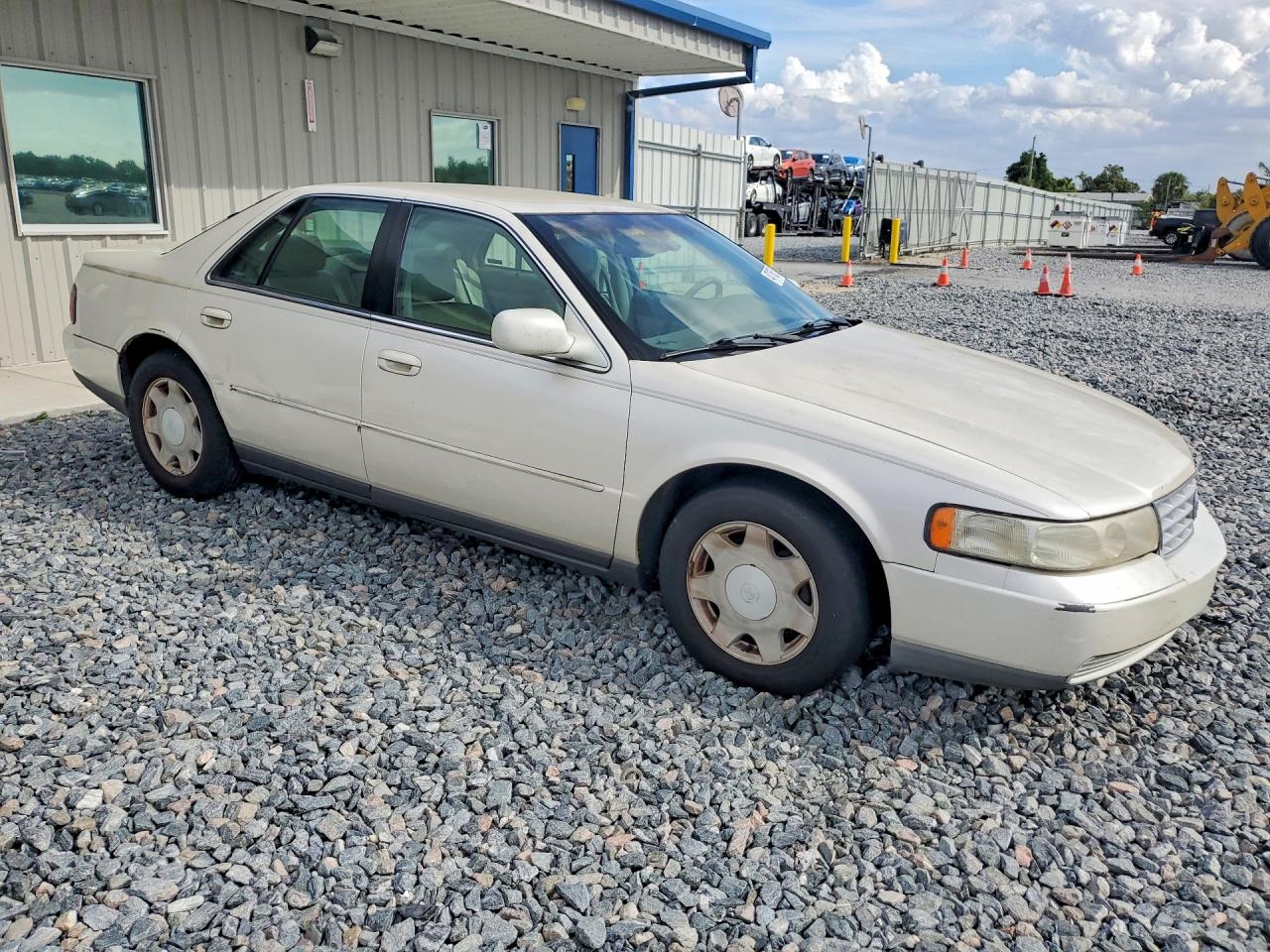 2001 Cadillac Seville Sls Белый vin: 1G6KS54Y01U103402