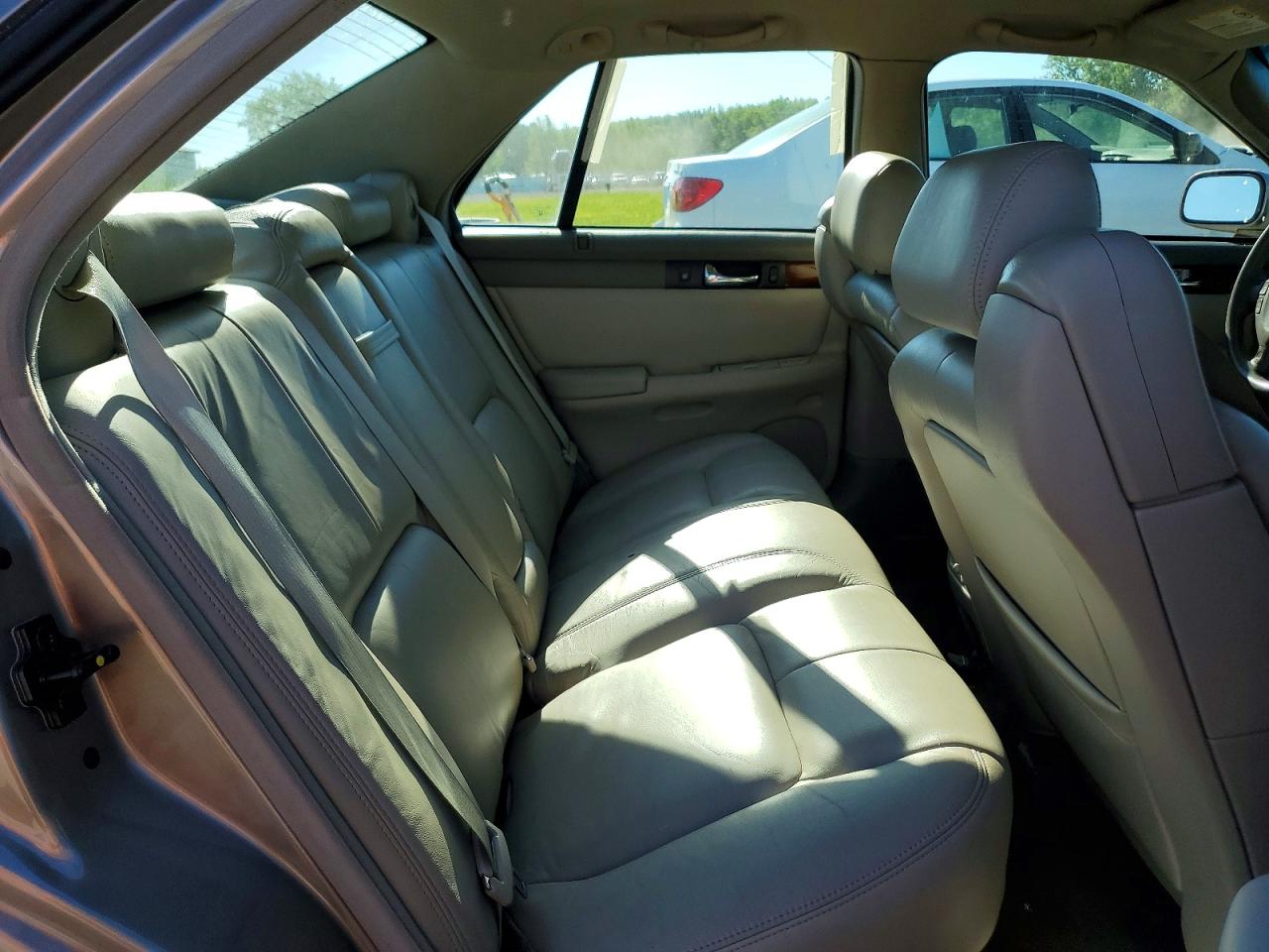 2002 Cadillac Seville Sls Золотой vin: 1G6KS54Y22U296122