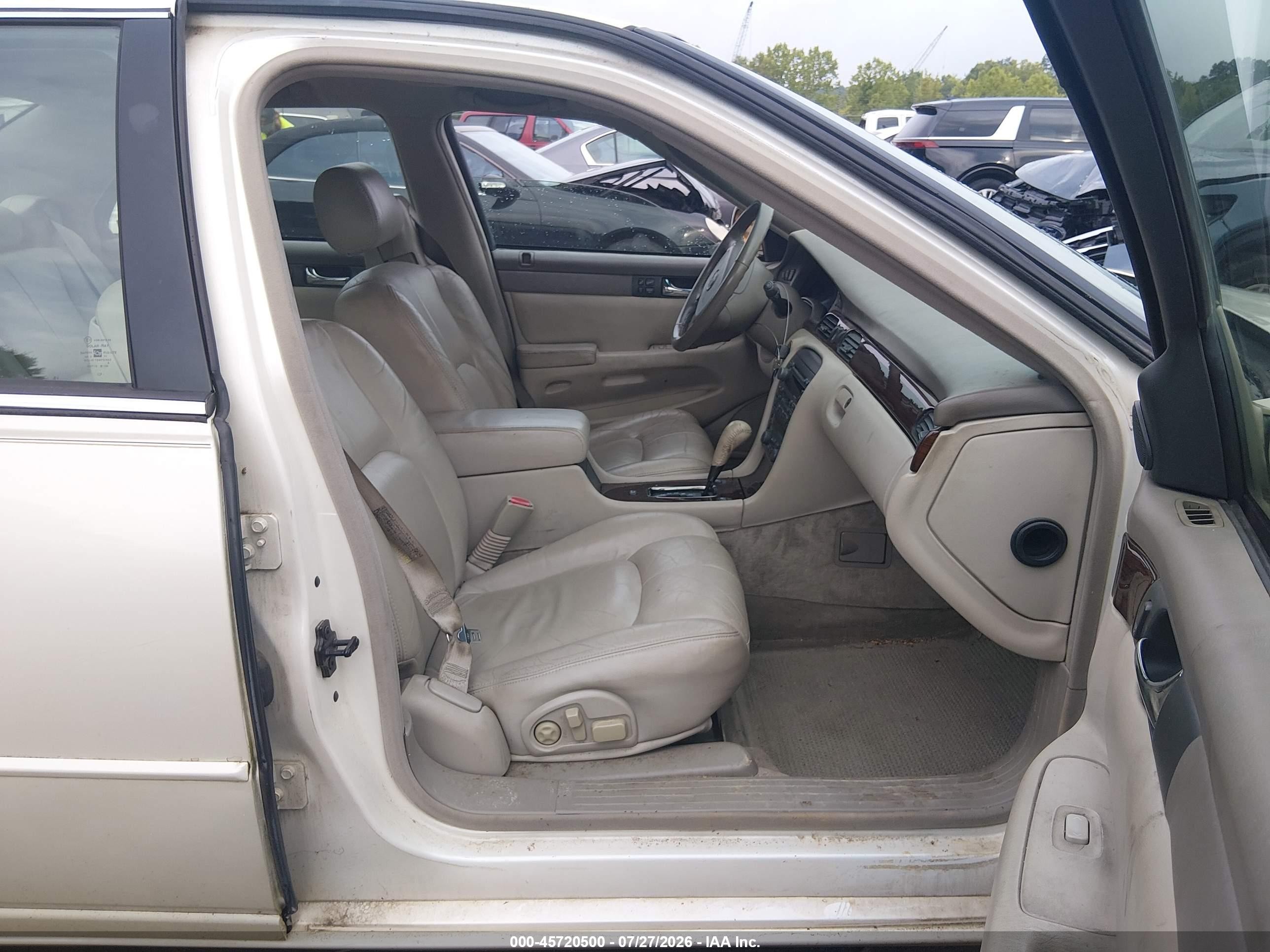 2003 Cadillac Seville Sls White vin: 1G6KS54Y33U110055
