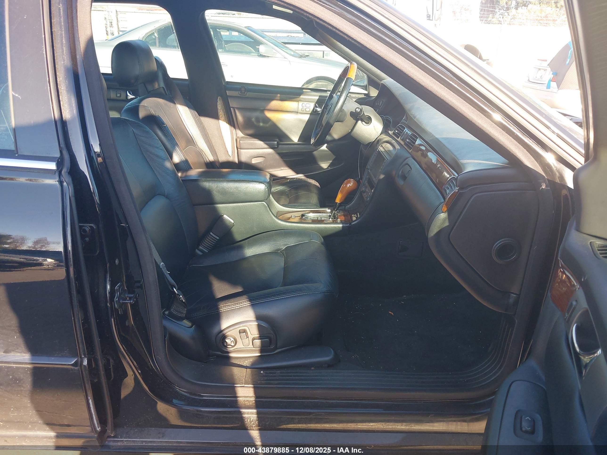 2004 Cadillac Seville Sls Black vin: 1G6KS54Y34U137175