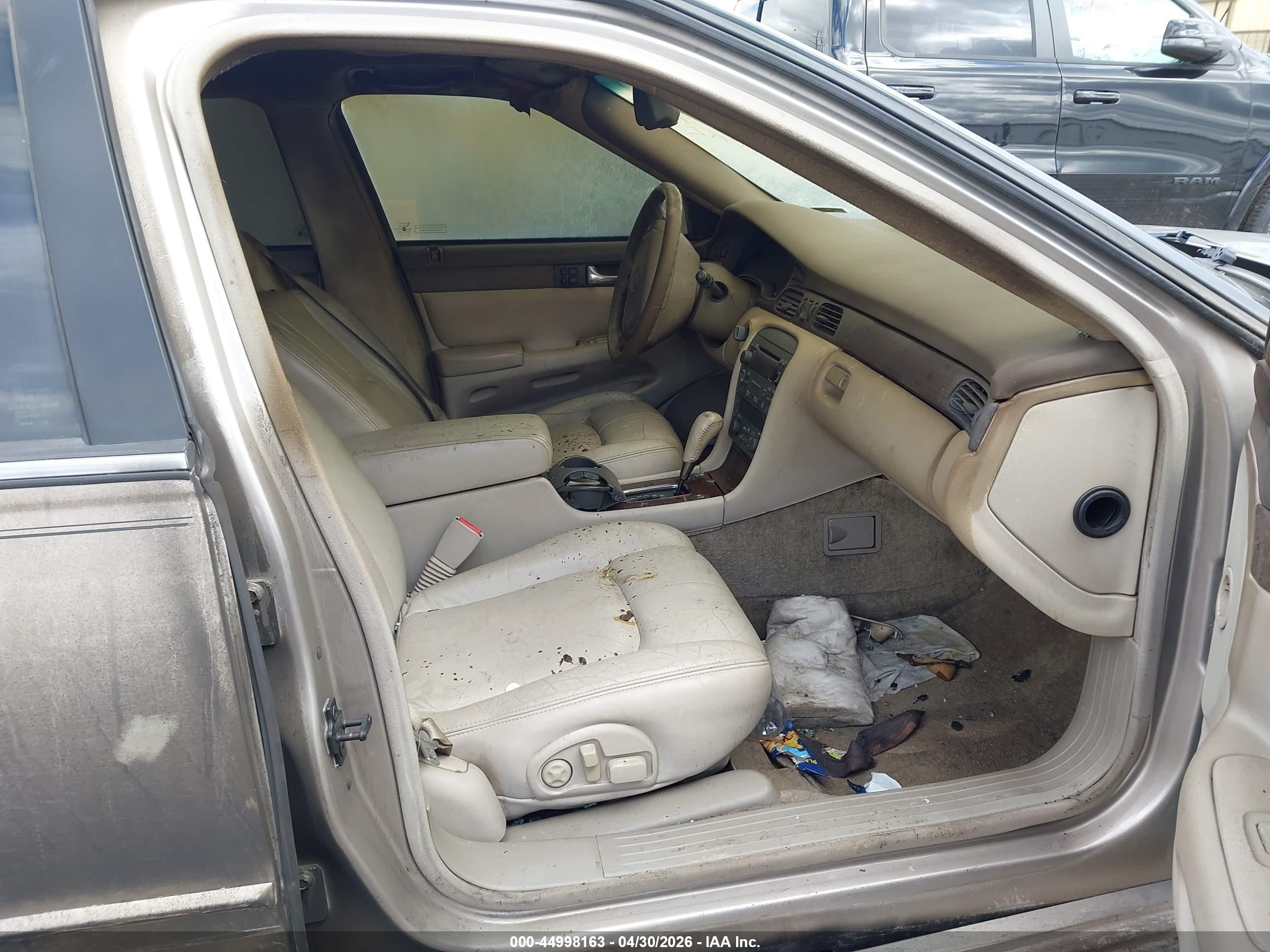 2004 Cadillac Seville Sls Champagne vin: 1G6KS54Y54U118367