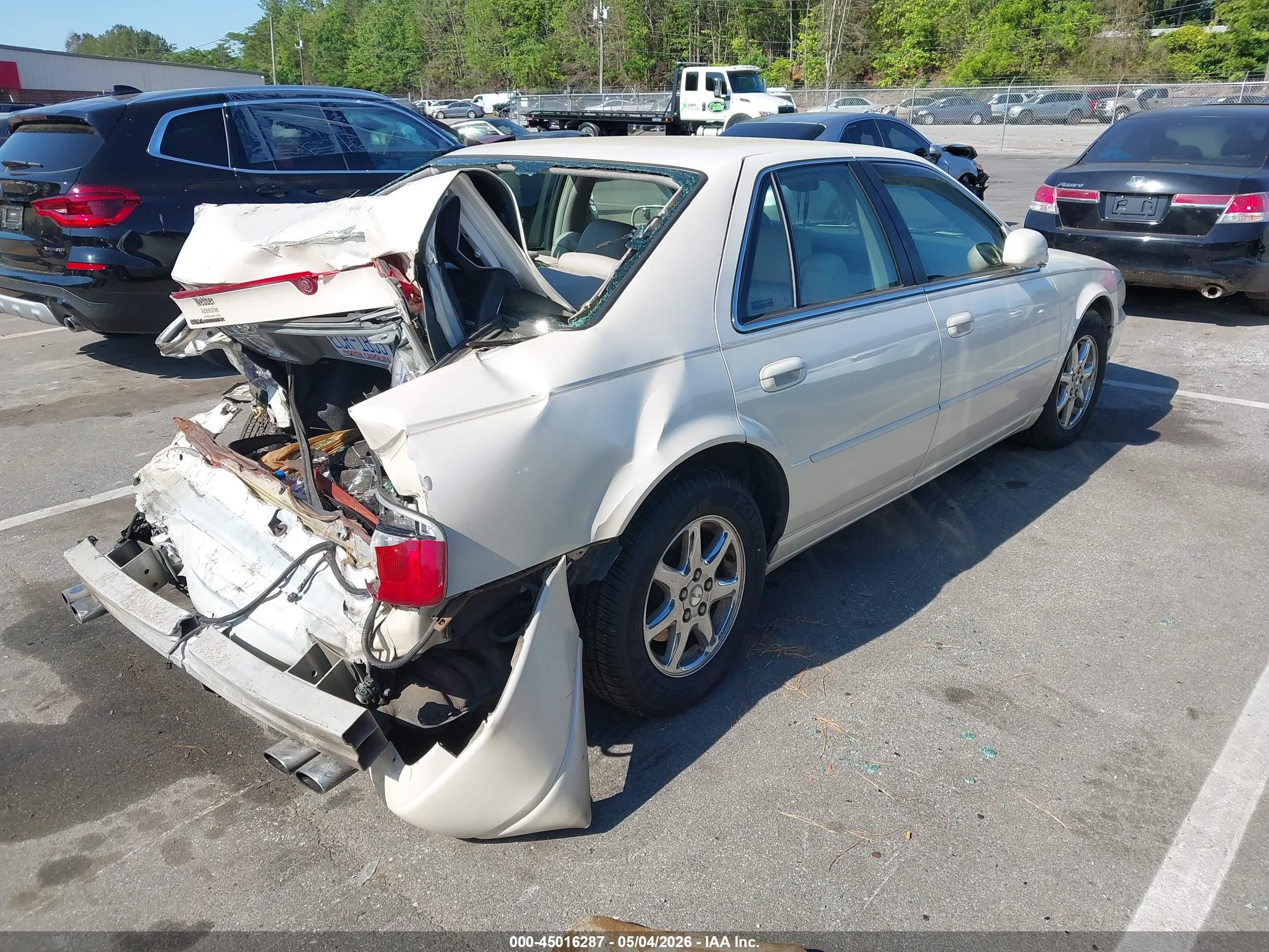 2001 Cadillac Seville Sls W/tx7 White vin: 1G6KS54Y71U260666
