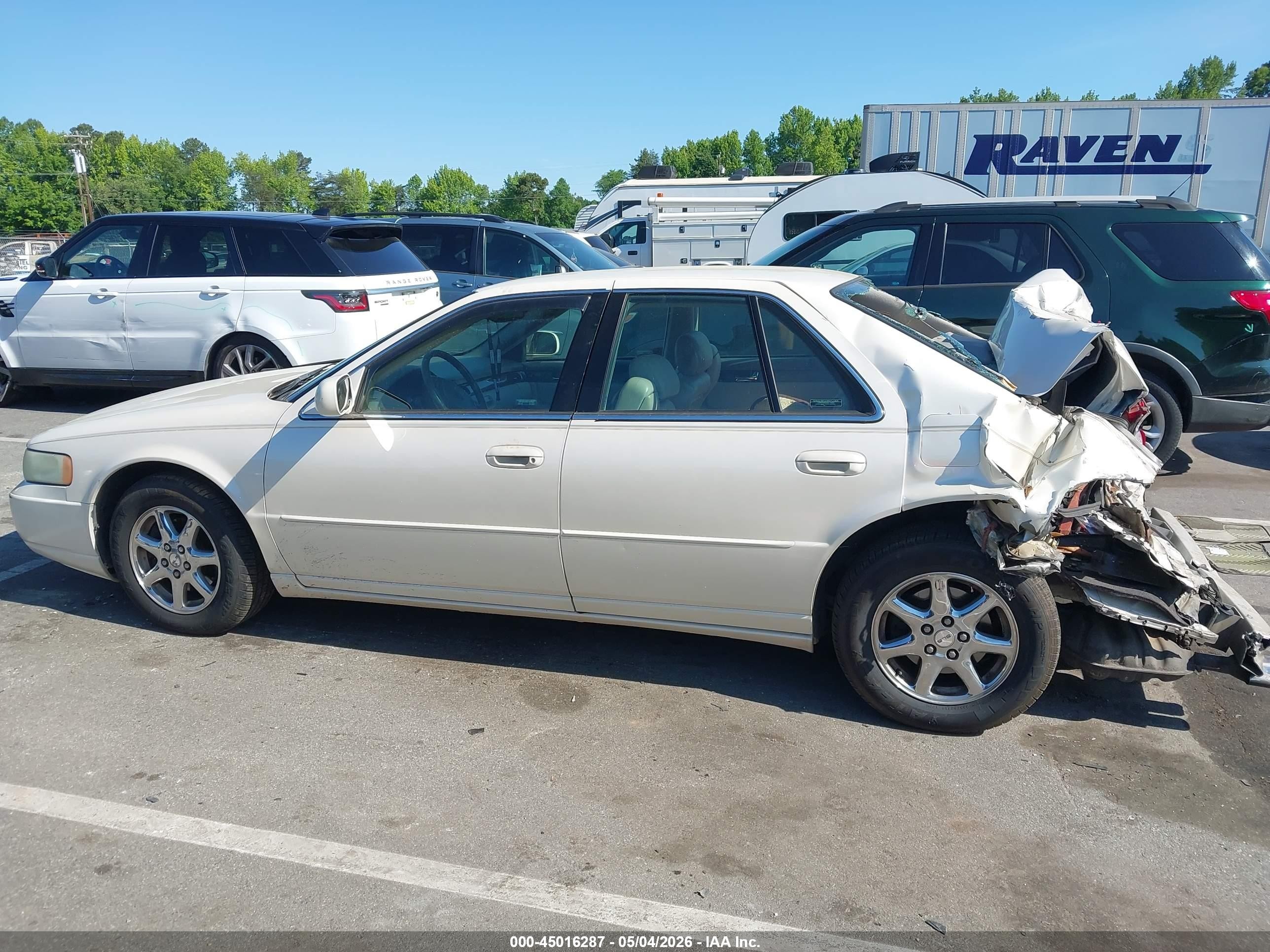 2001 Cadillac Seville Sls W/tx7 White vin: 1G6KS54Y71U260666