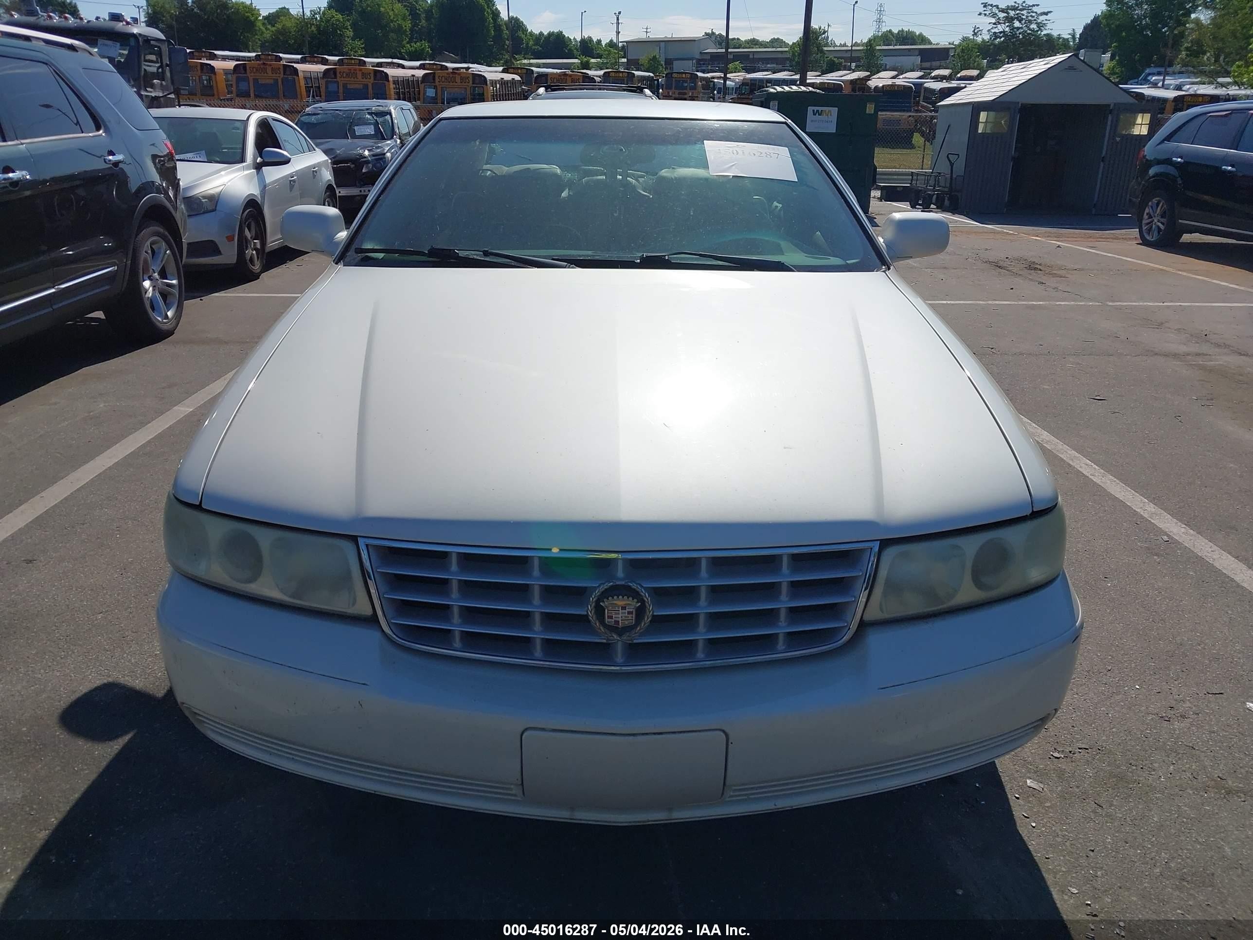 2001 Cadillac Seville Sls W/tx7 White vin: 1G6KS54Y71U260666