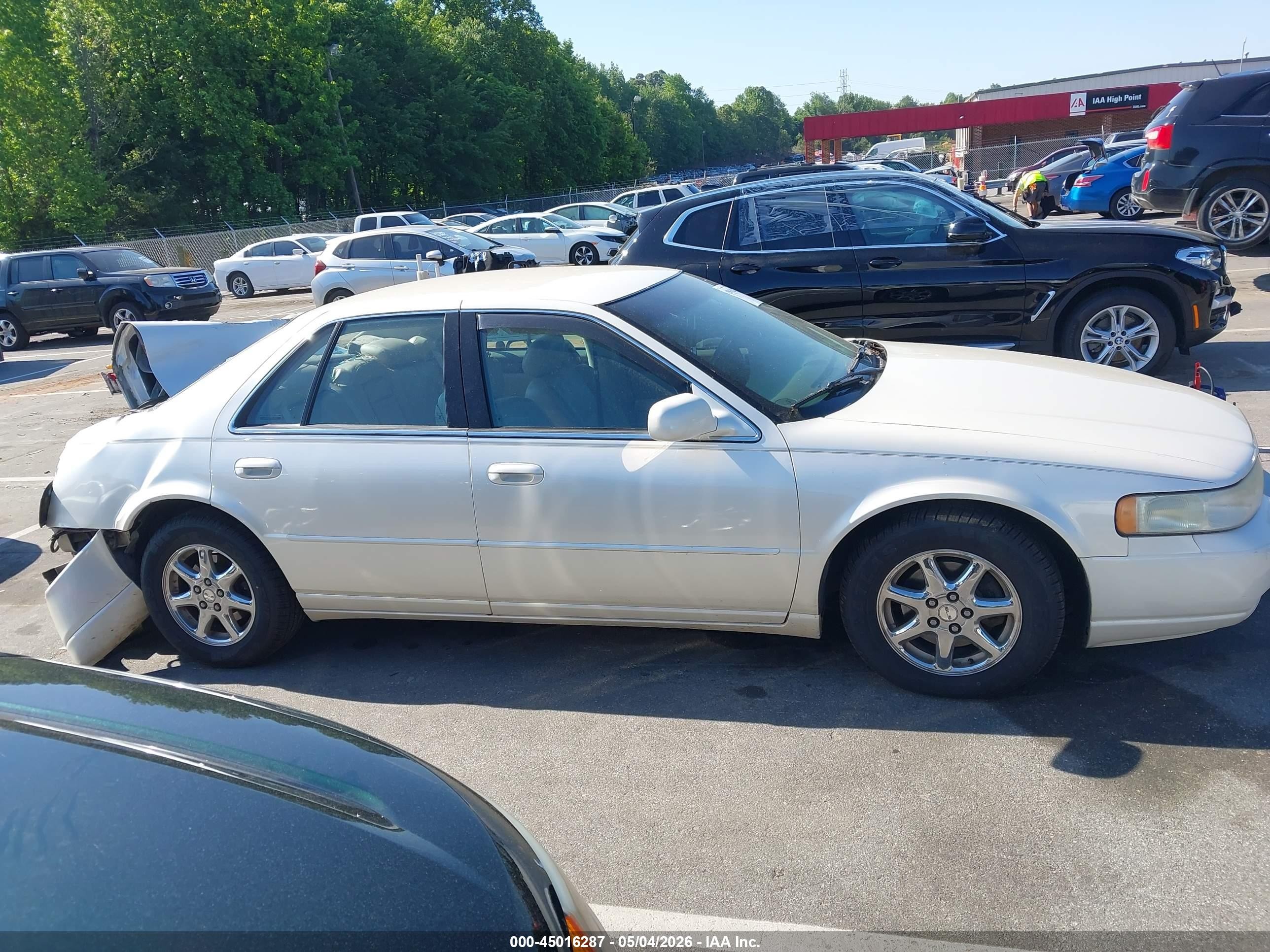 2001 Cadillac Seville Sls W/tx7 White vin: 1G6KS54Y71U260666