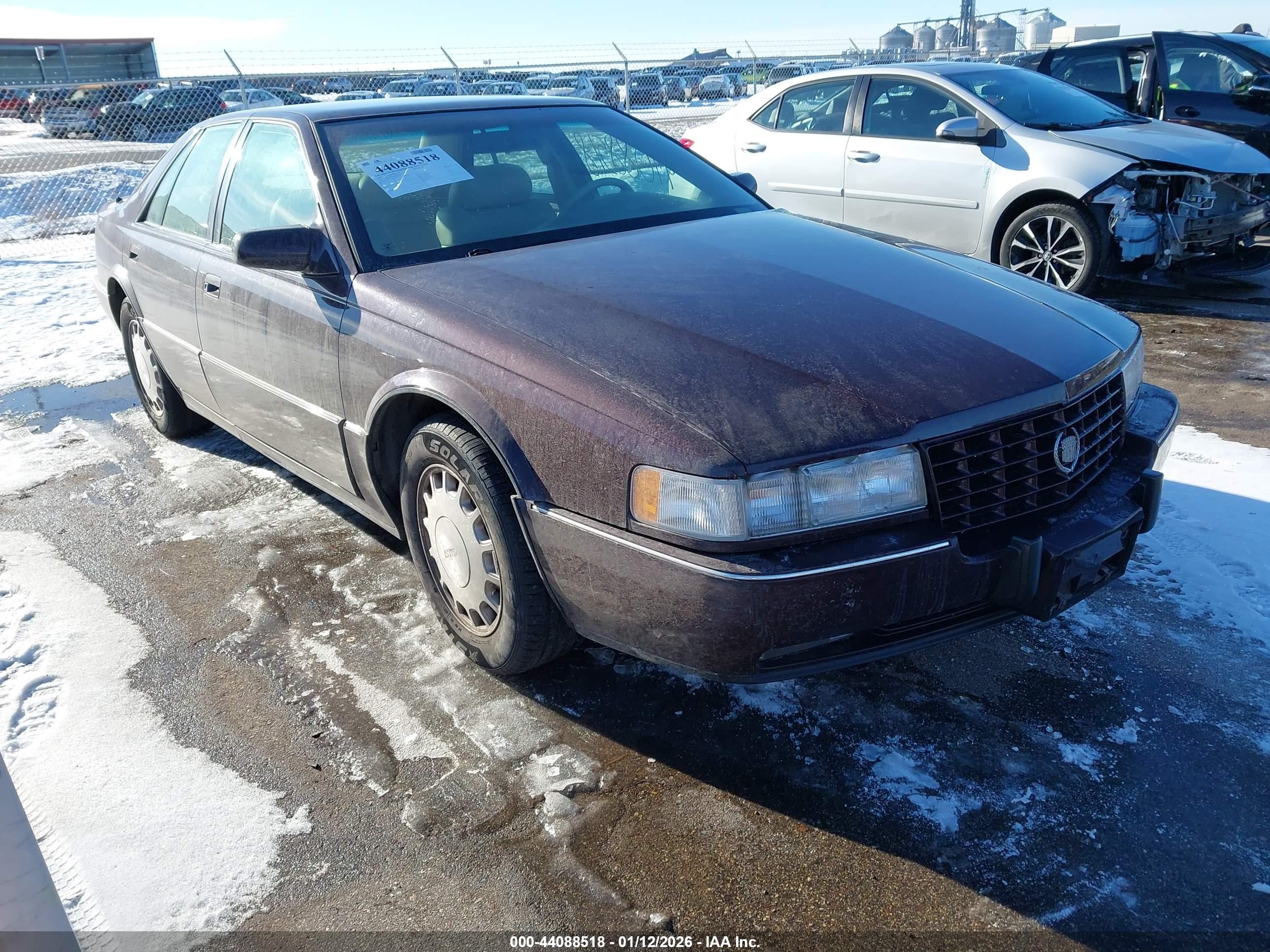 1994 Cadillac Seville Sts Burgundy vin: 1G6KY5294RU820567