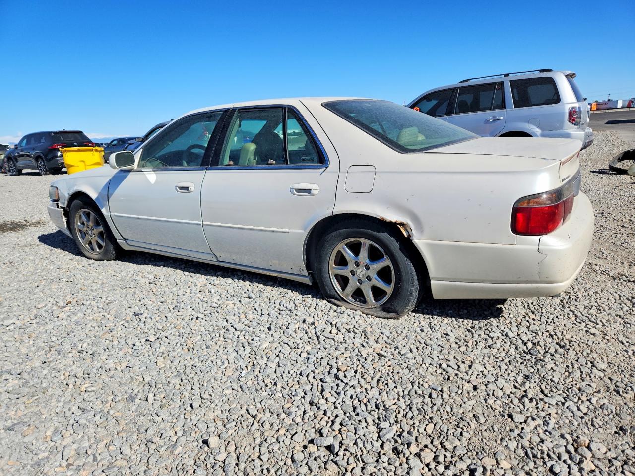 2000 Cadillac Seville Sts Белый vin: 1G6KY5490YU146493