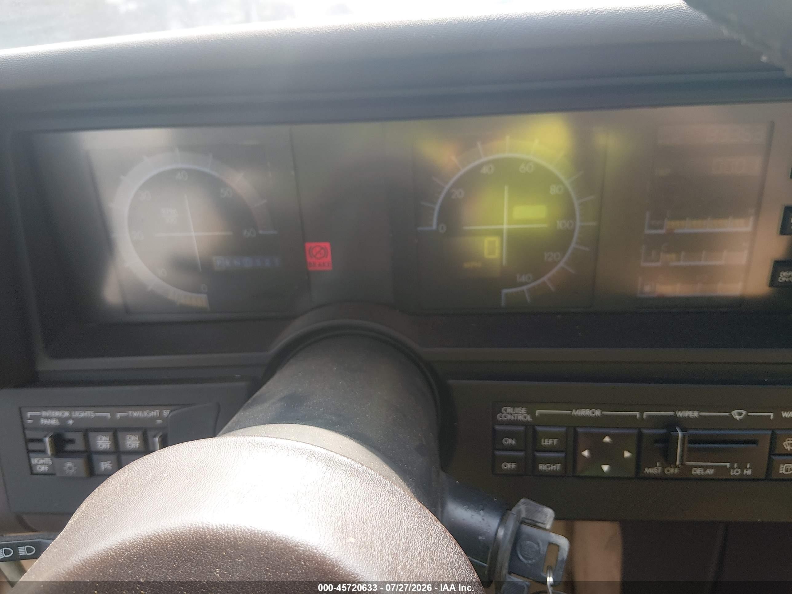 1987 Cadillac Allante   Beige vin: 1G6VR3170HU100809