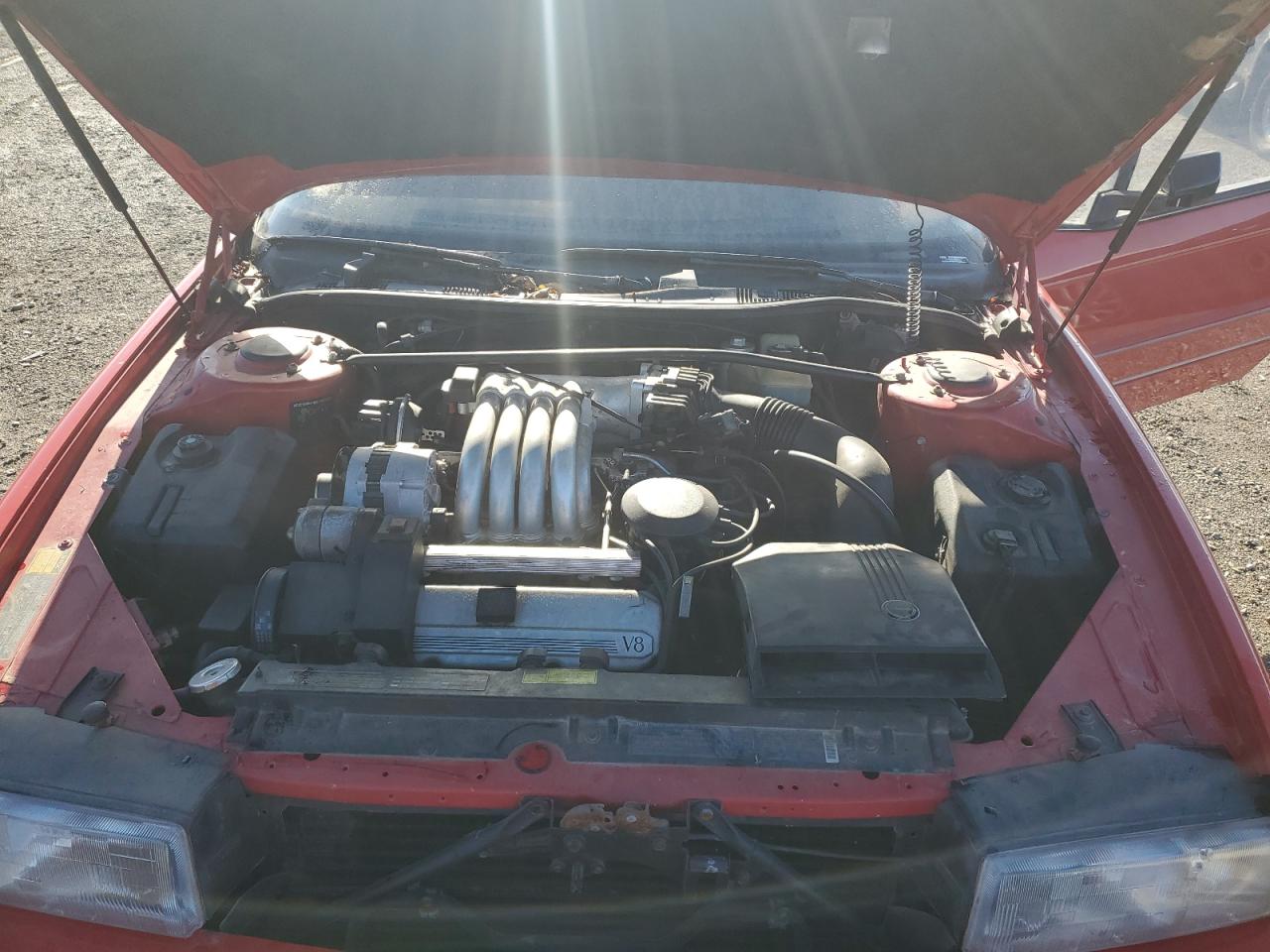 1987 Cadillac Allante Red vin: 1G6VR3171HU102827