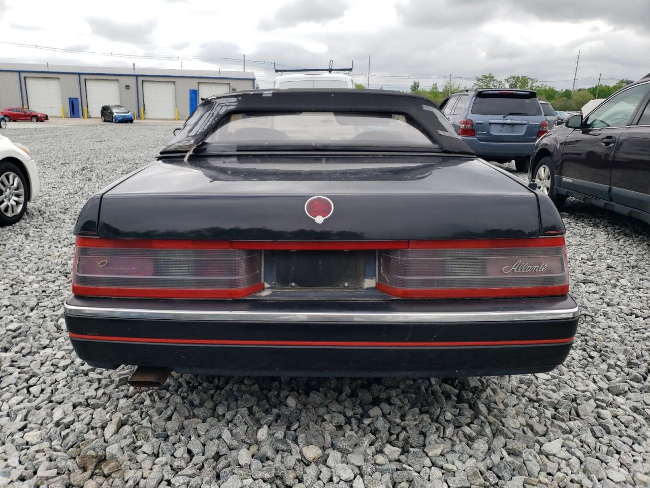 1987 Cadillac Allante Black vin: 1G6VR3172JU1012C7