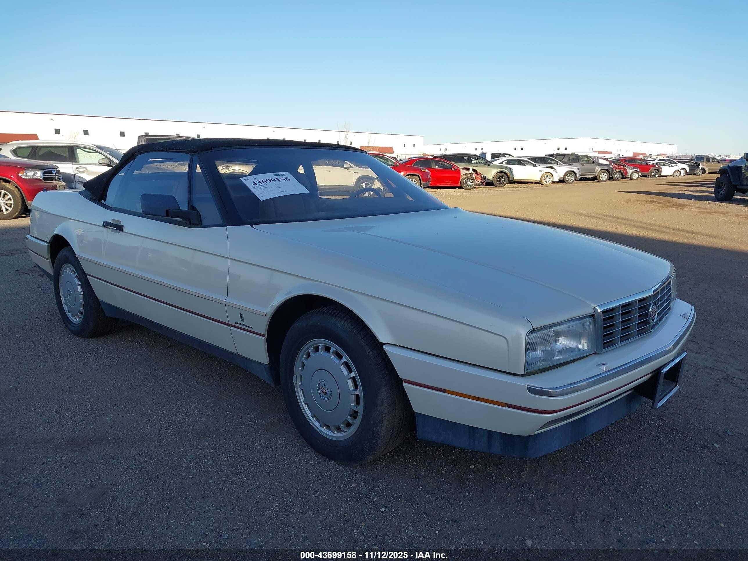 1988 Cadillac Allante   White vin: 1G6VR3173JU100664